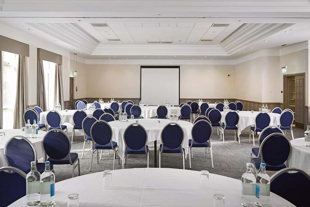 Queen Elizabeth Suite 1