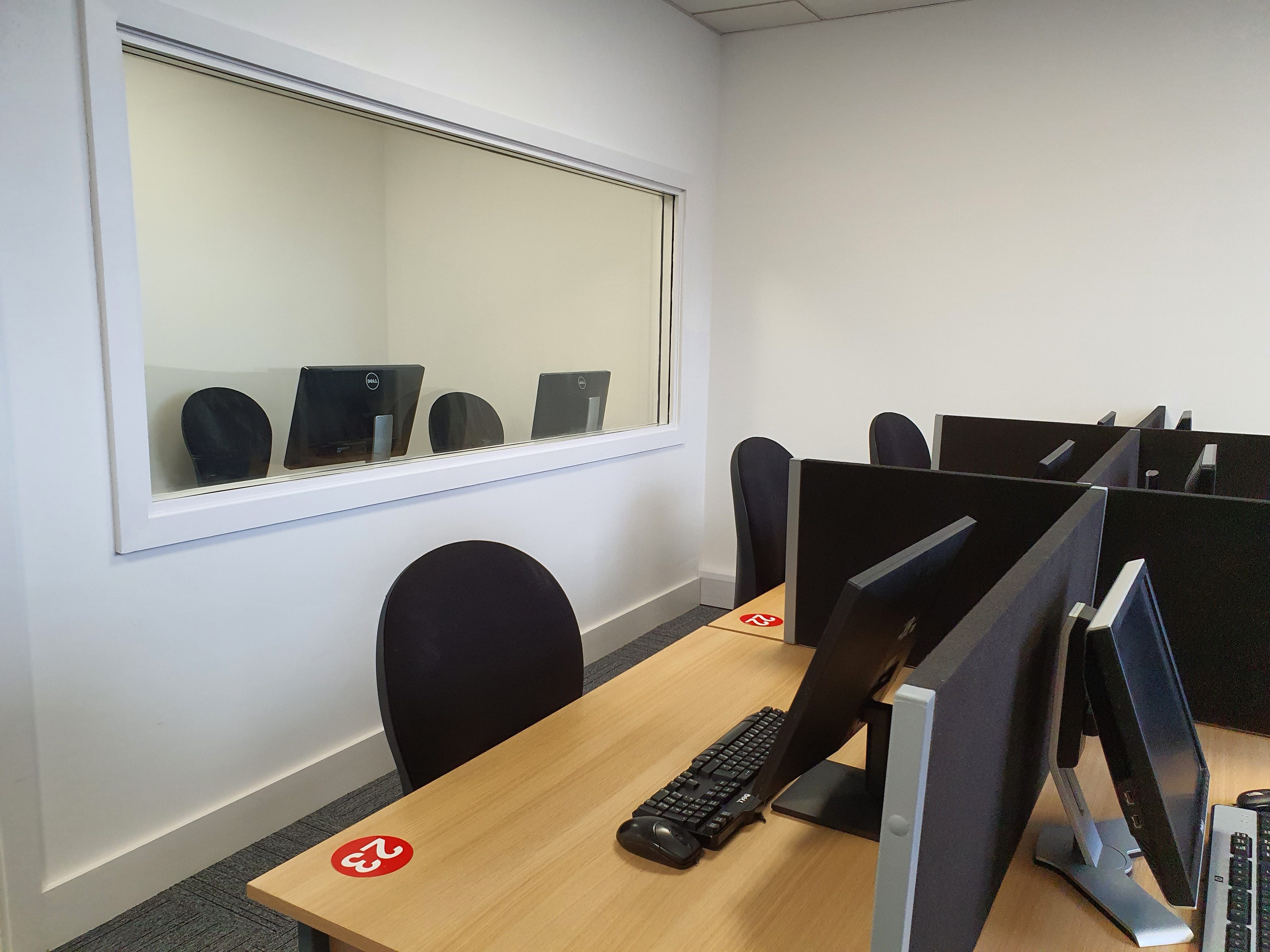 Conference/Meeting Room 1