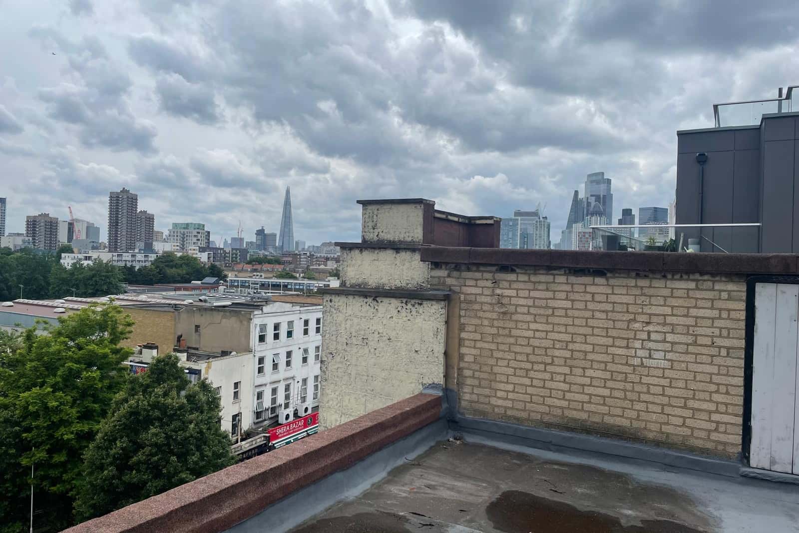 4th Floor (two adjoining studios with roof top terrace) 46