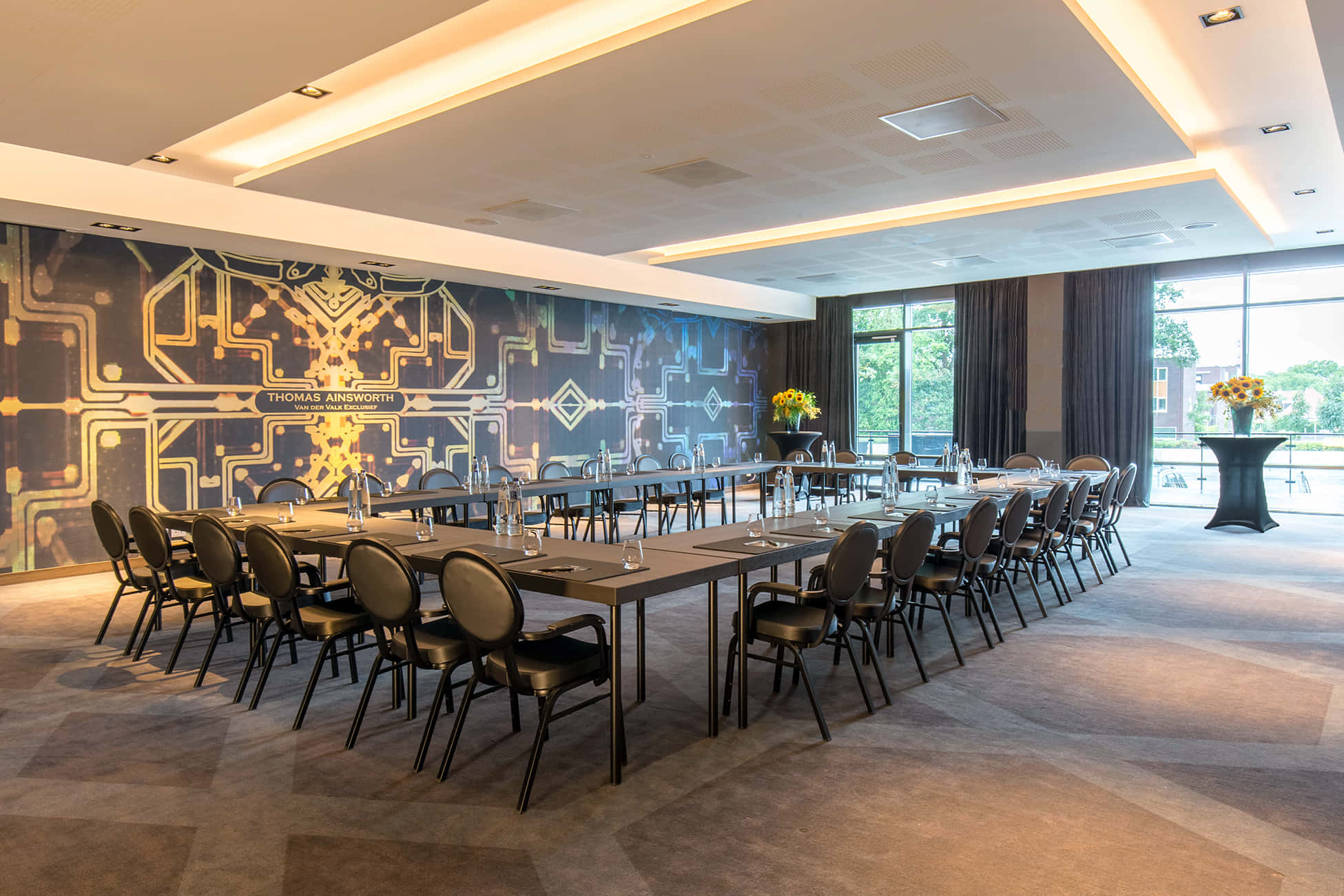 Thomas Ainsworth 2 0