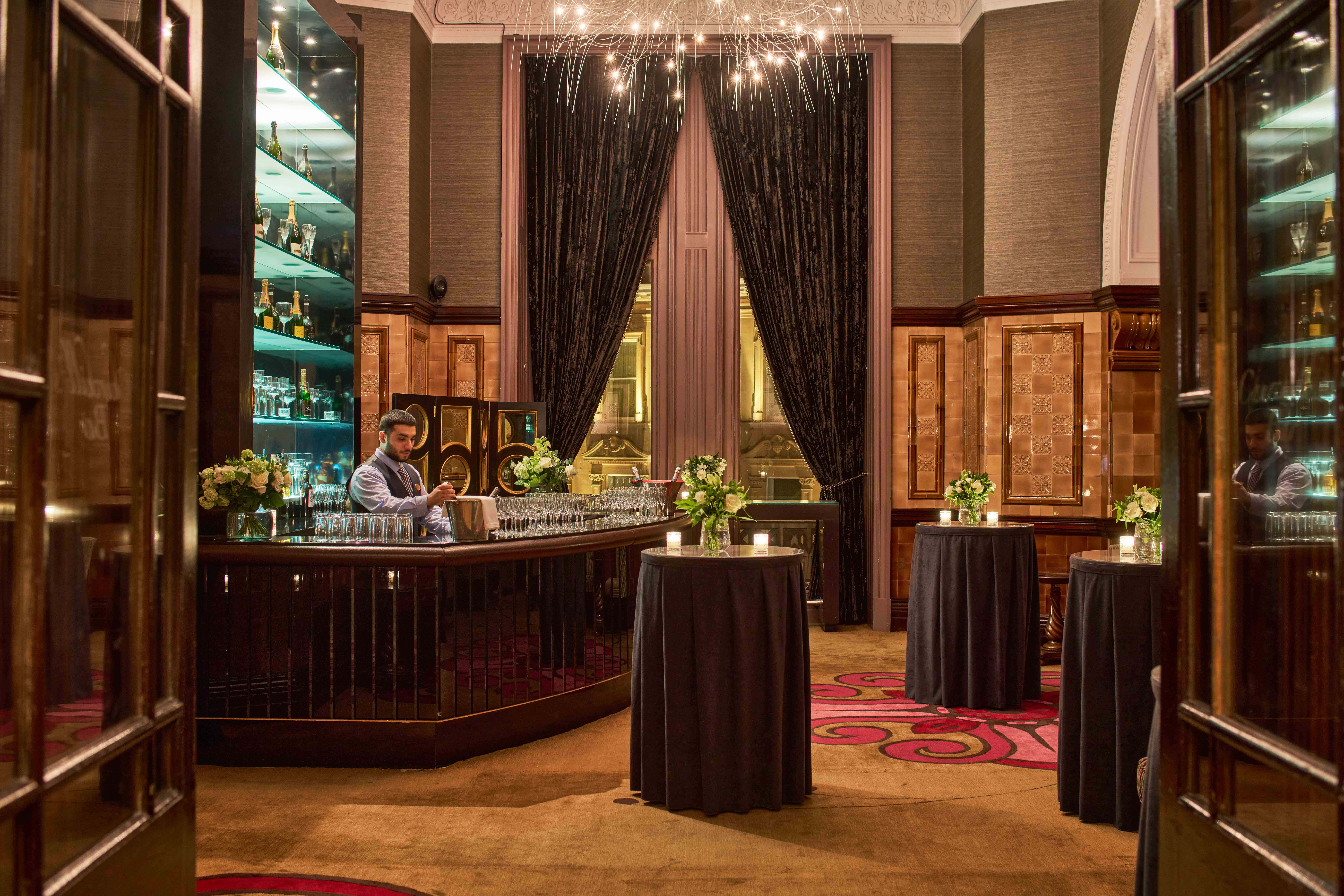 Churchill's Bar Event Room 3D tour