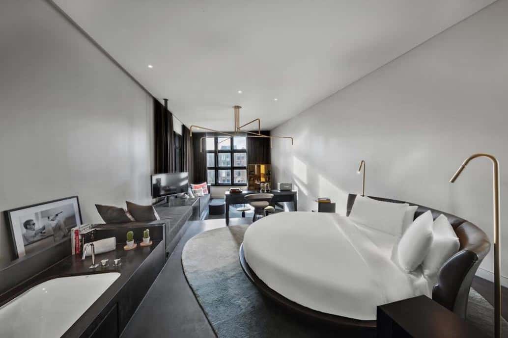 EWOW Suite Bank 1