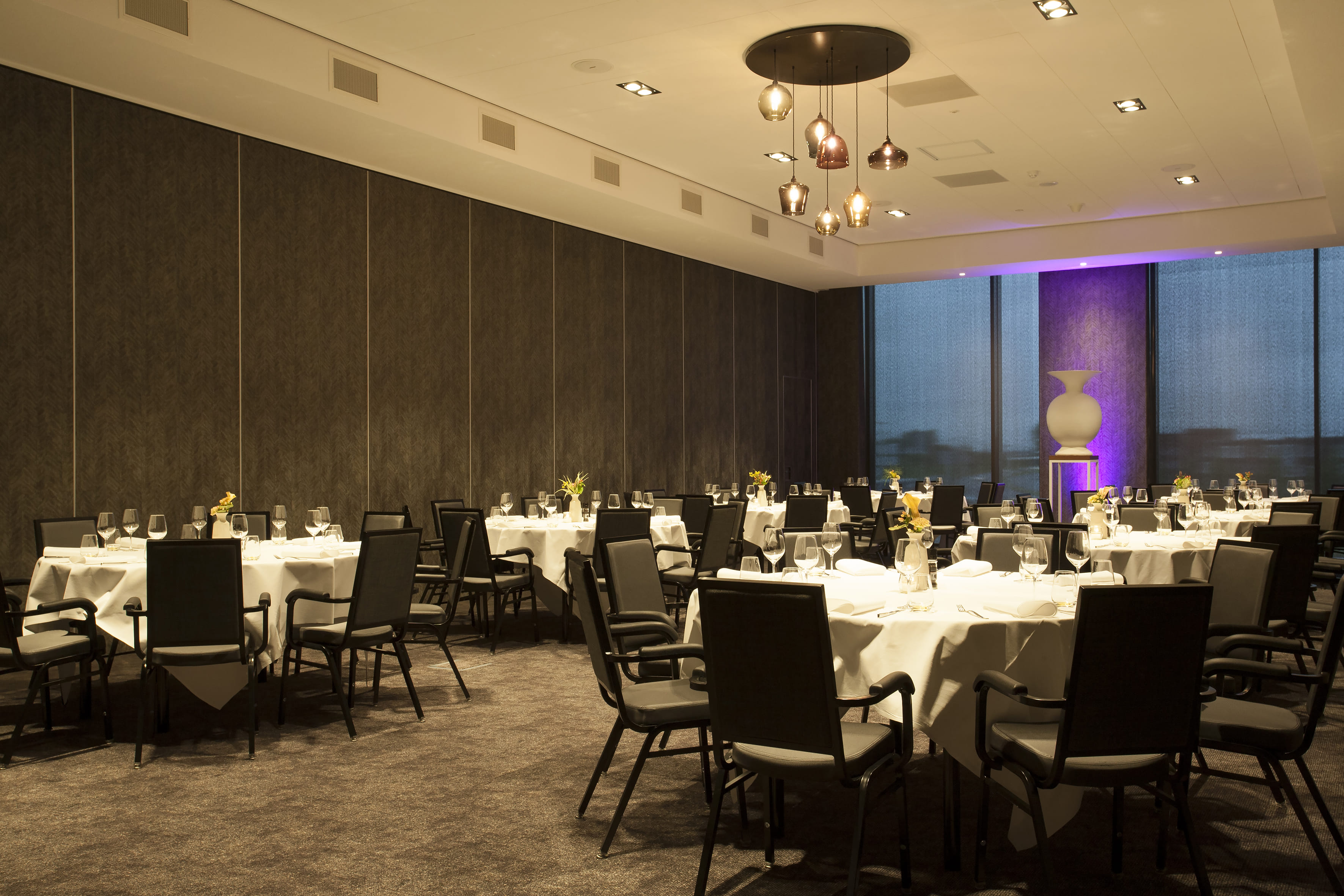 Zaal 3 / Waalsprong 3 4