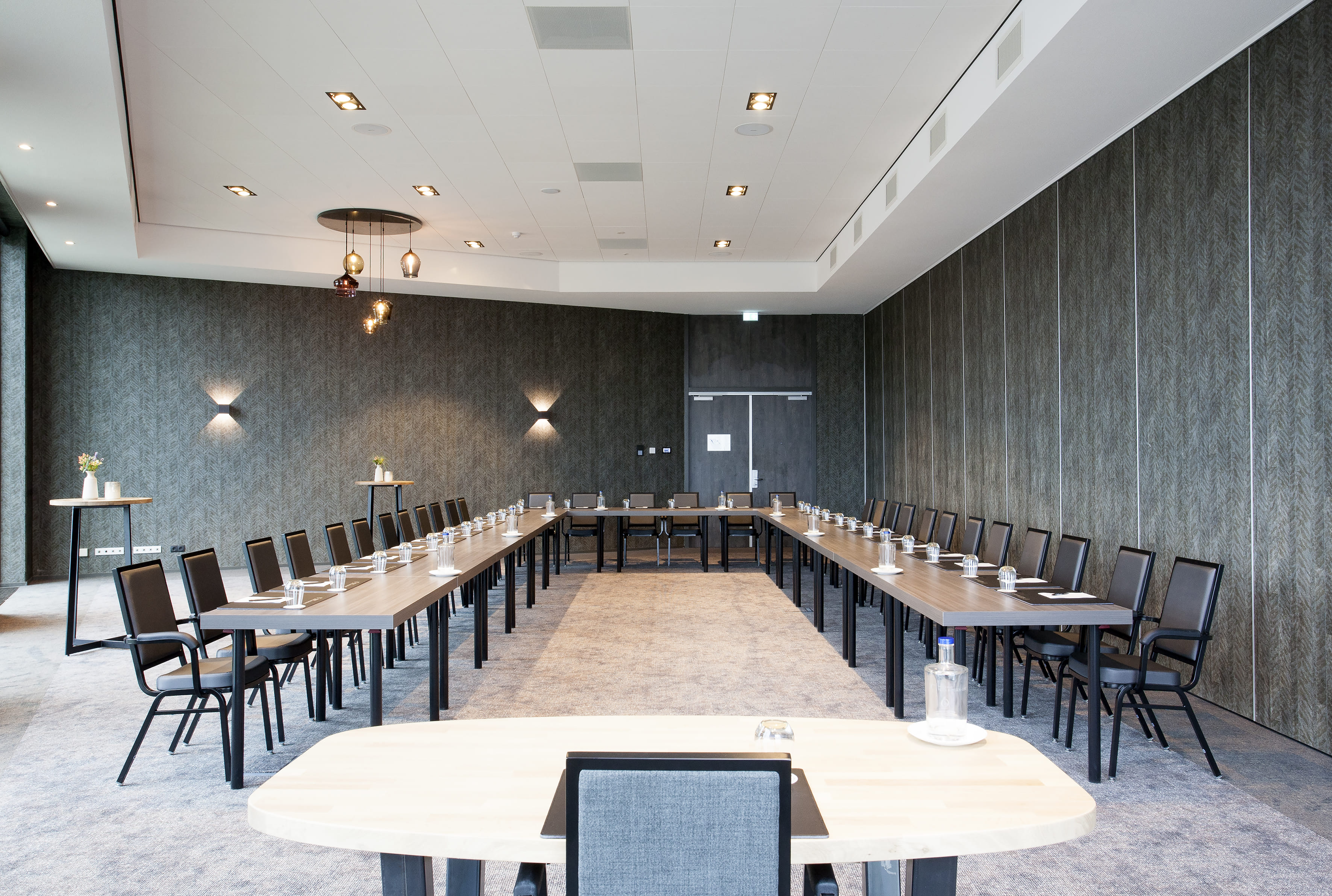 Zaal 4 / Waalsprong 4 1