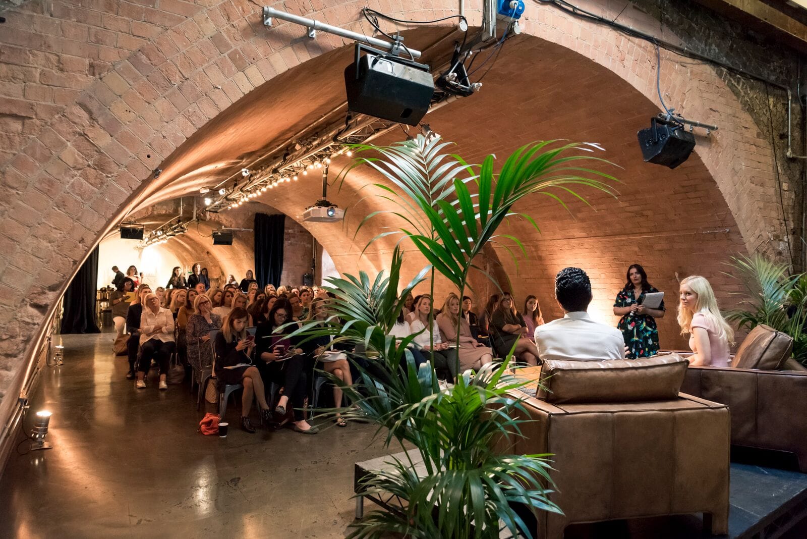 Old Street Arches 17