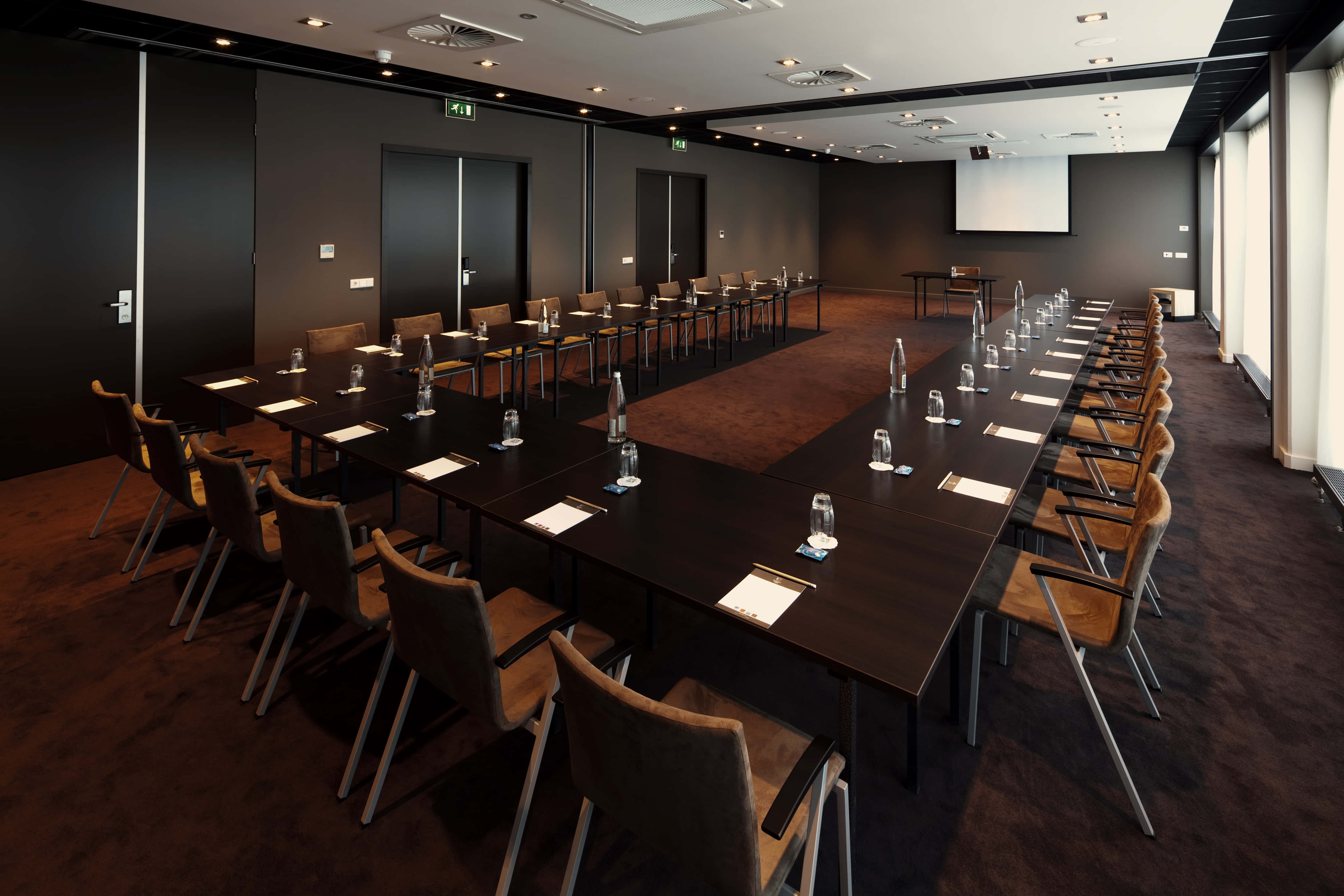 Aarde en Waterzaal 0