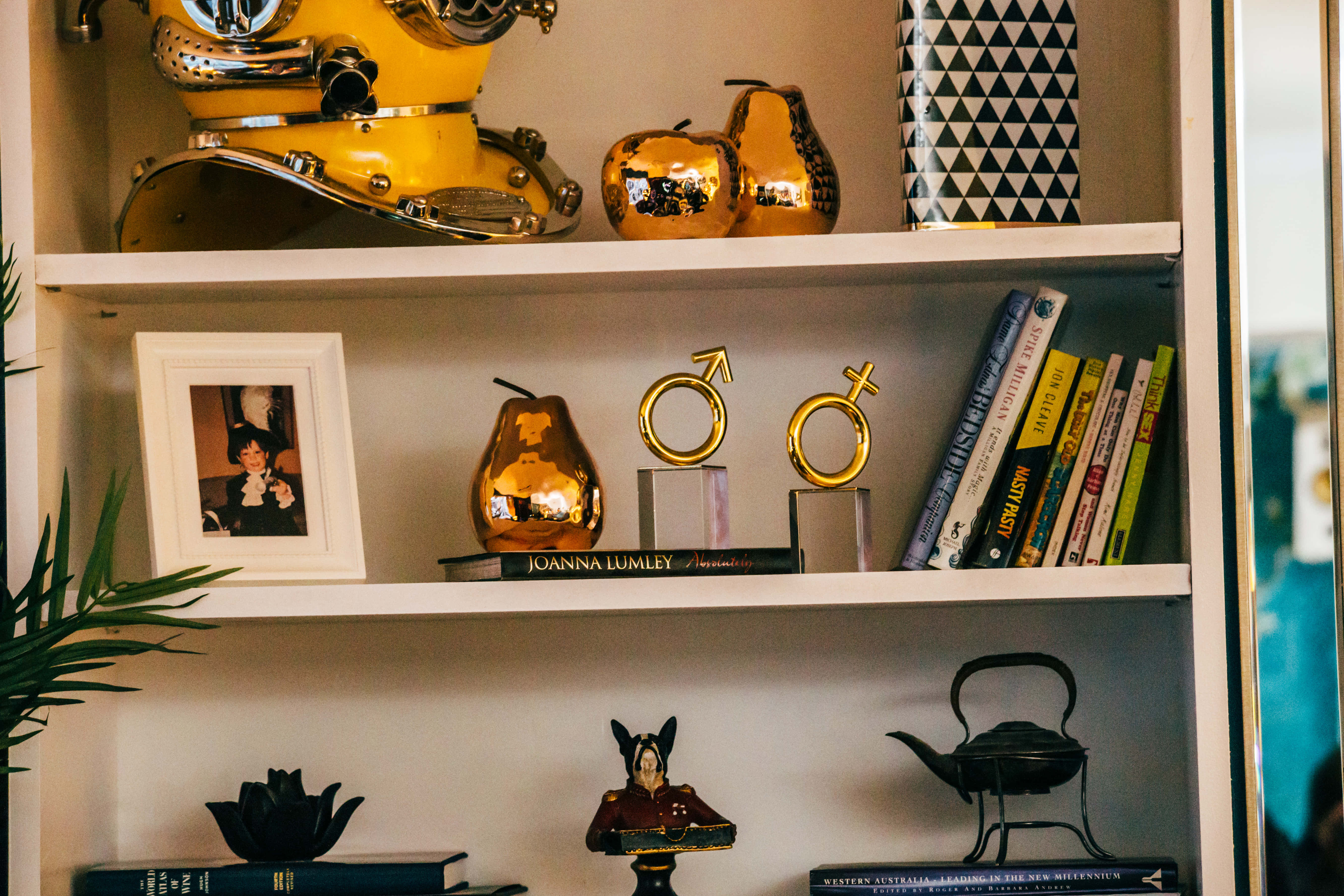 The Little Yellow Door 4