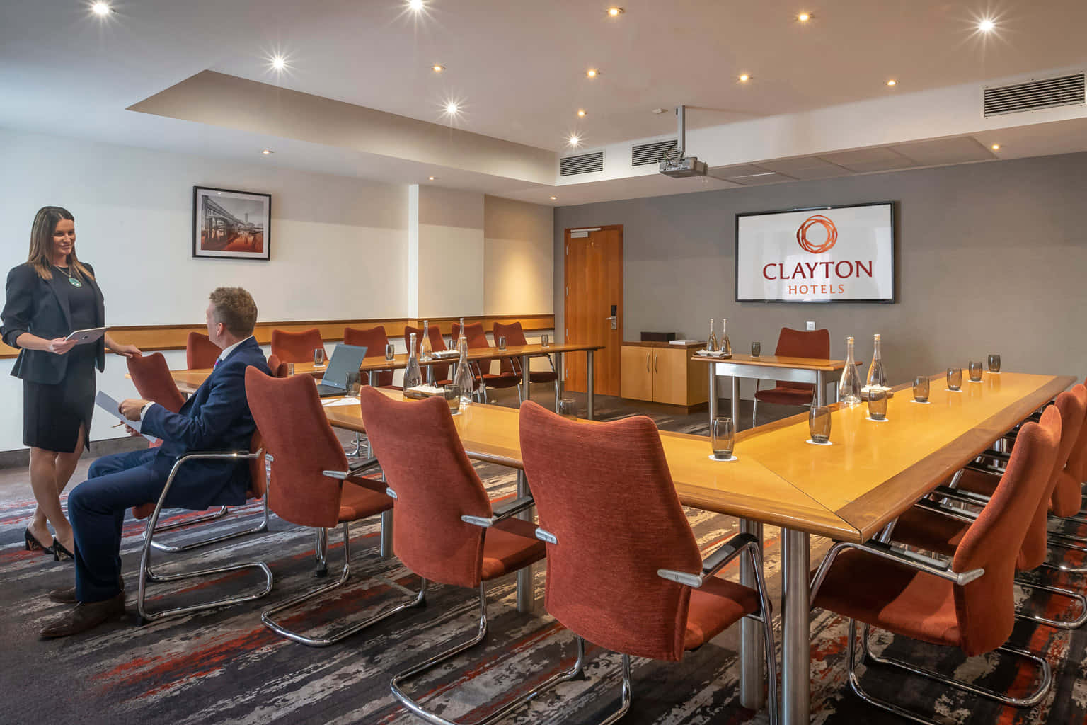 Ringway Triple Suite 0