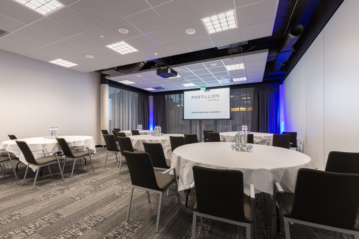 Meeting room 19+20+21+22 2