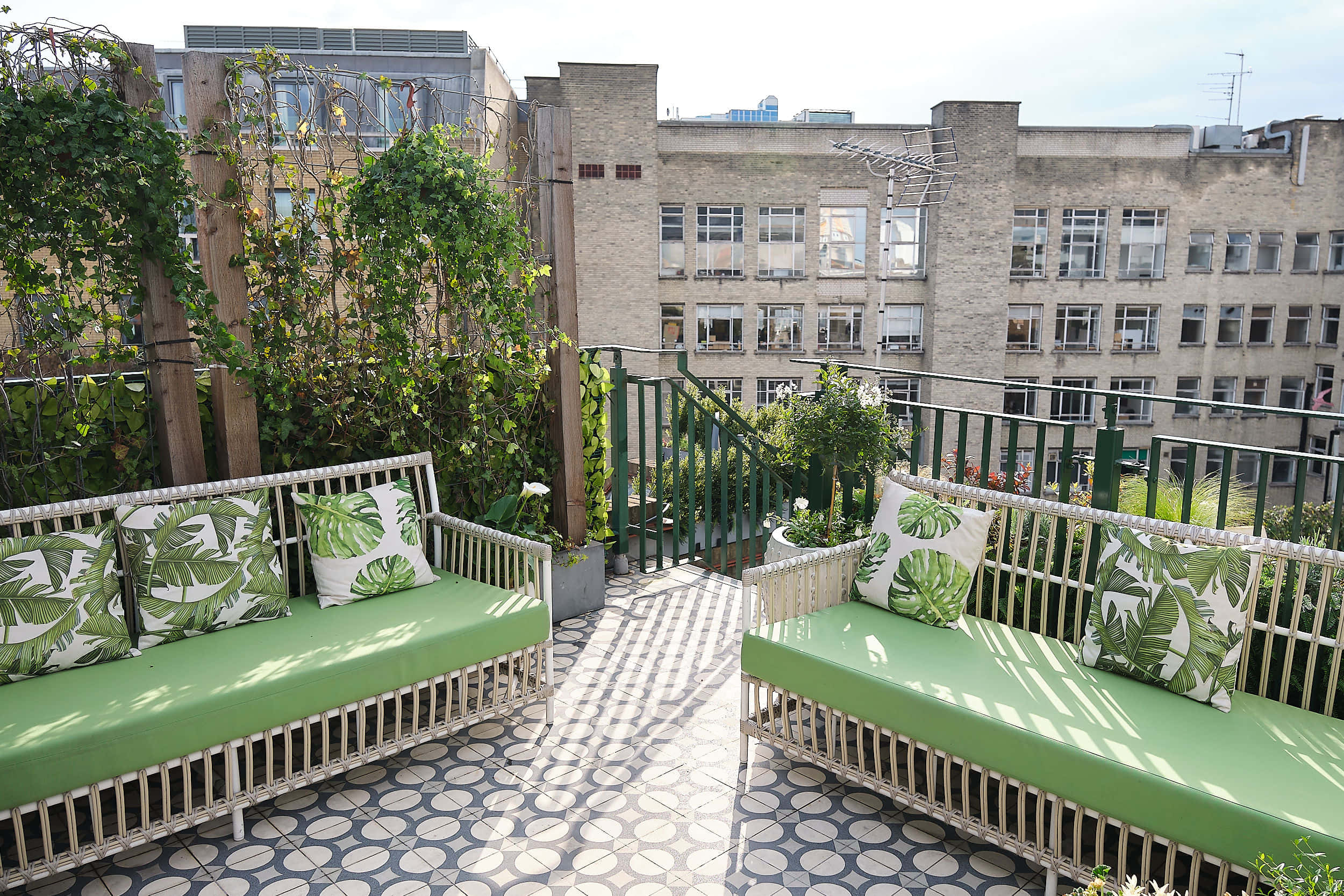 Penthouse & terrace 4