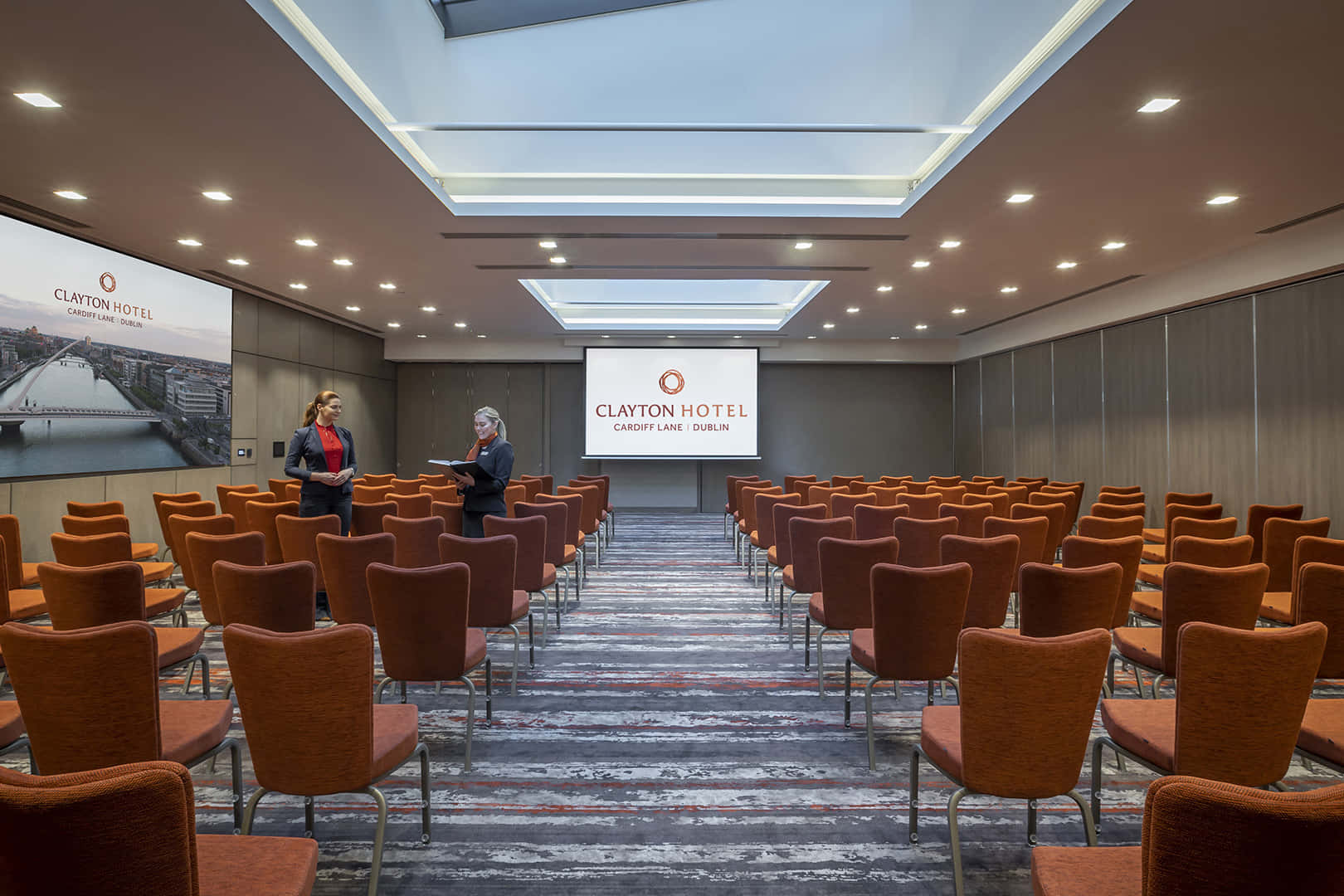 The Grand Canal Suite 1 0