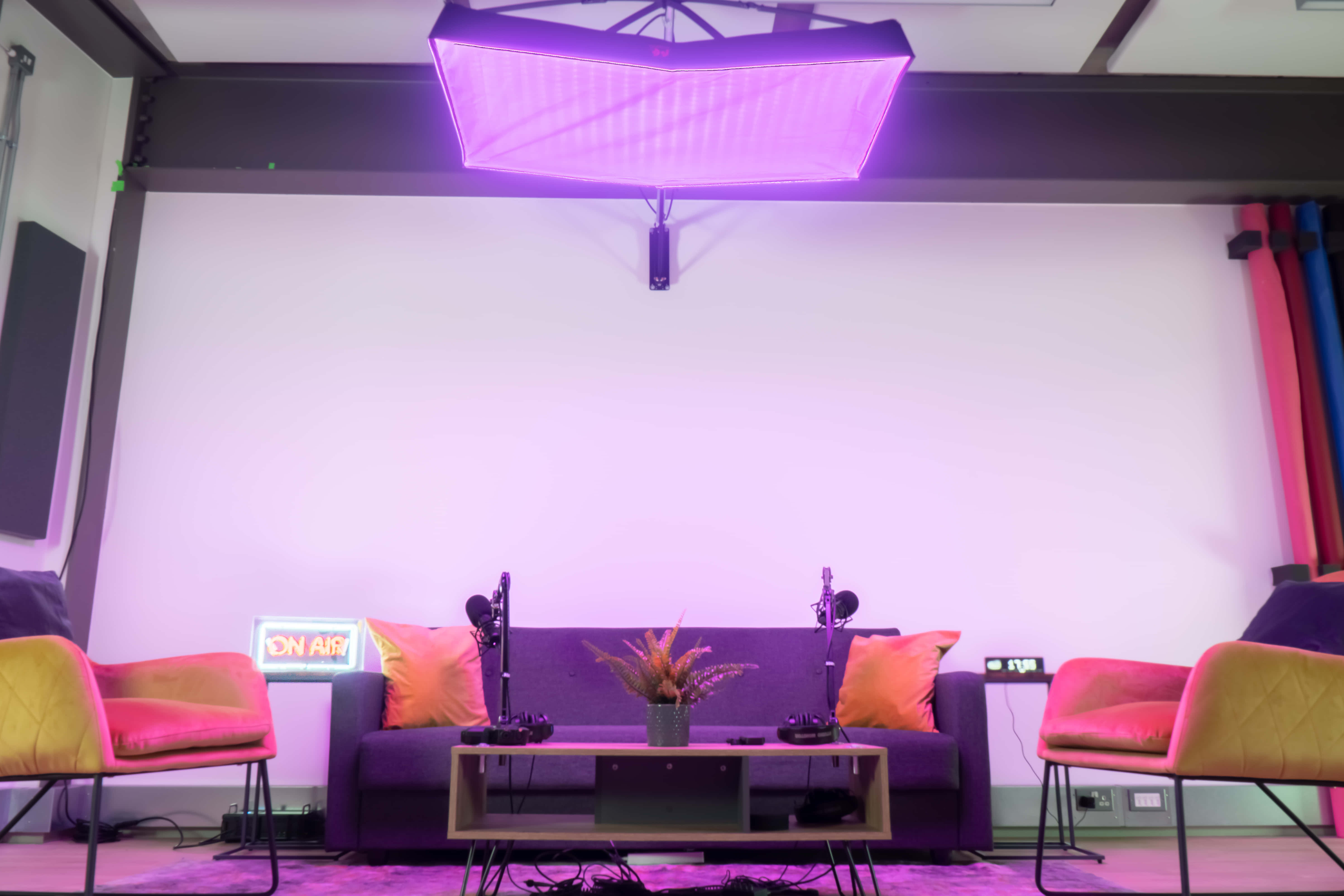 Podcast Studio Hoxton 1