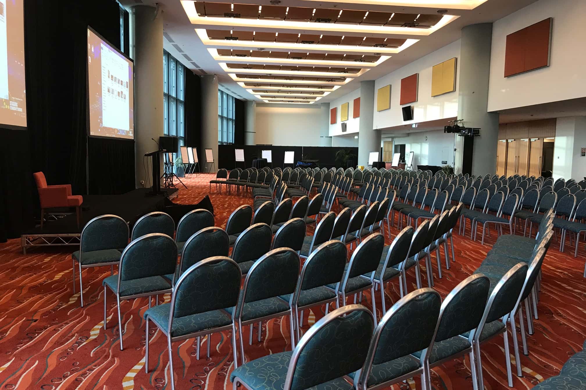 Gold Members' Room 3