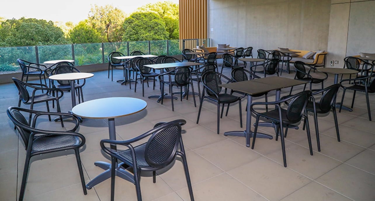 Level 2 Suite Lounge 1