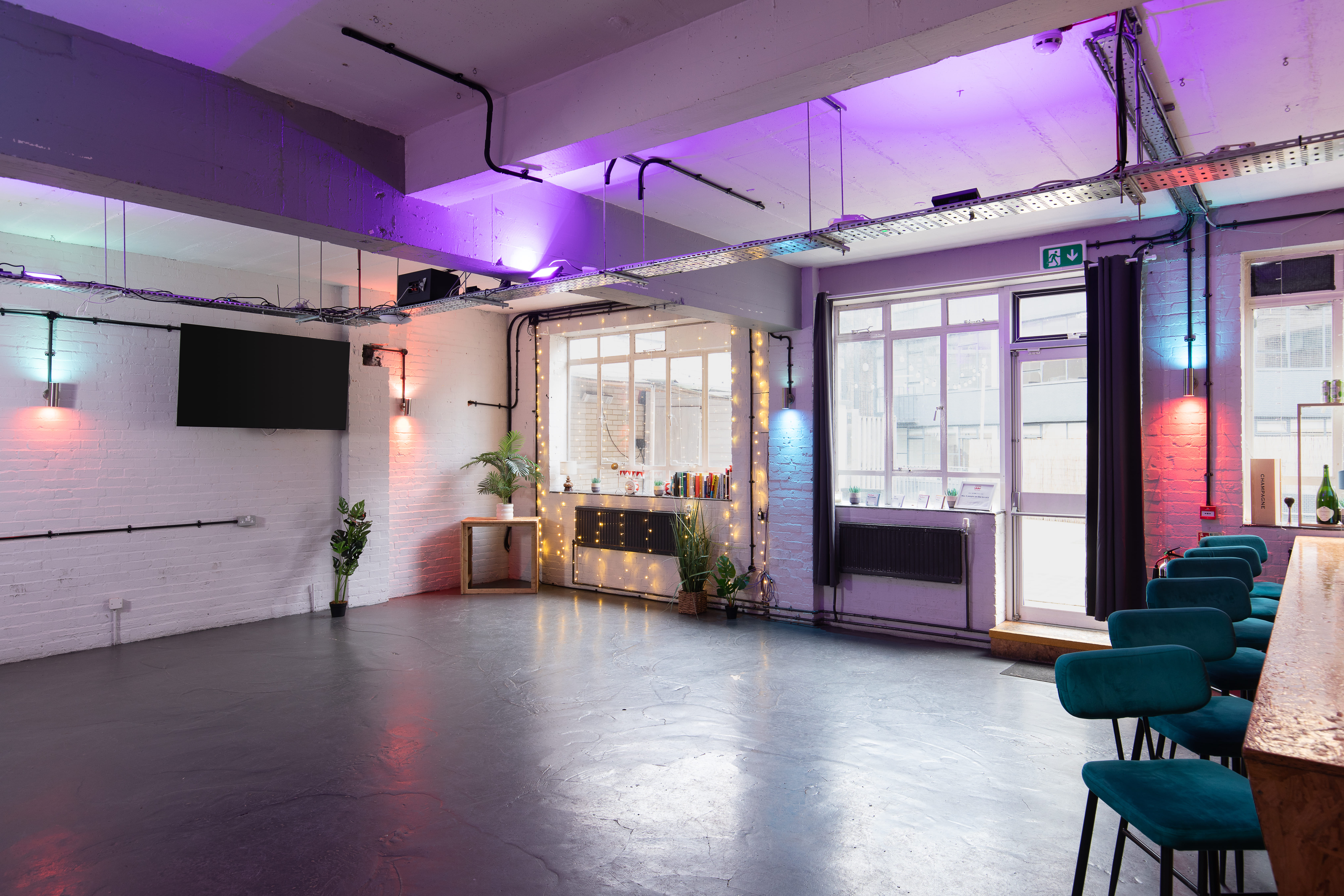 The Drum Bar & Terrace 8