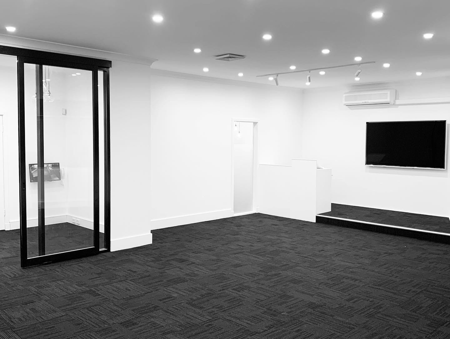 Auction/Conference Room 4