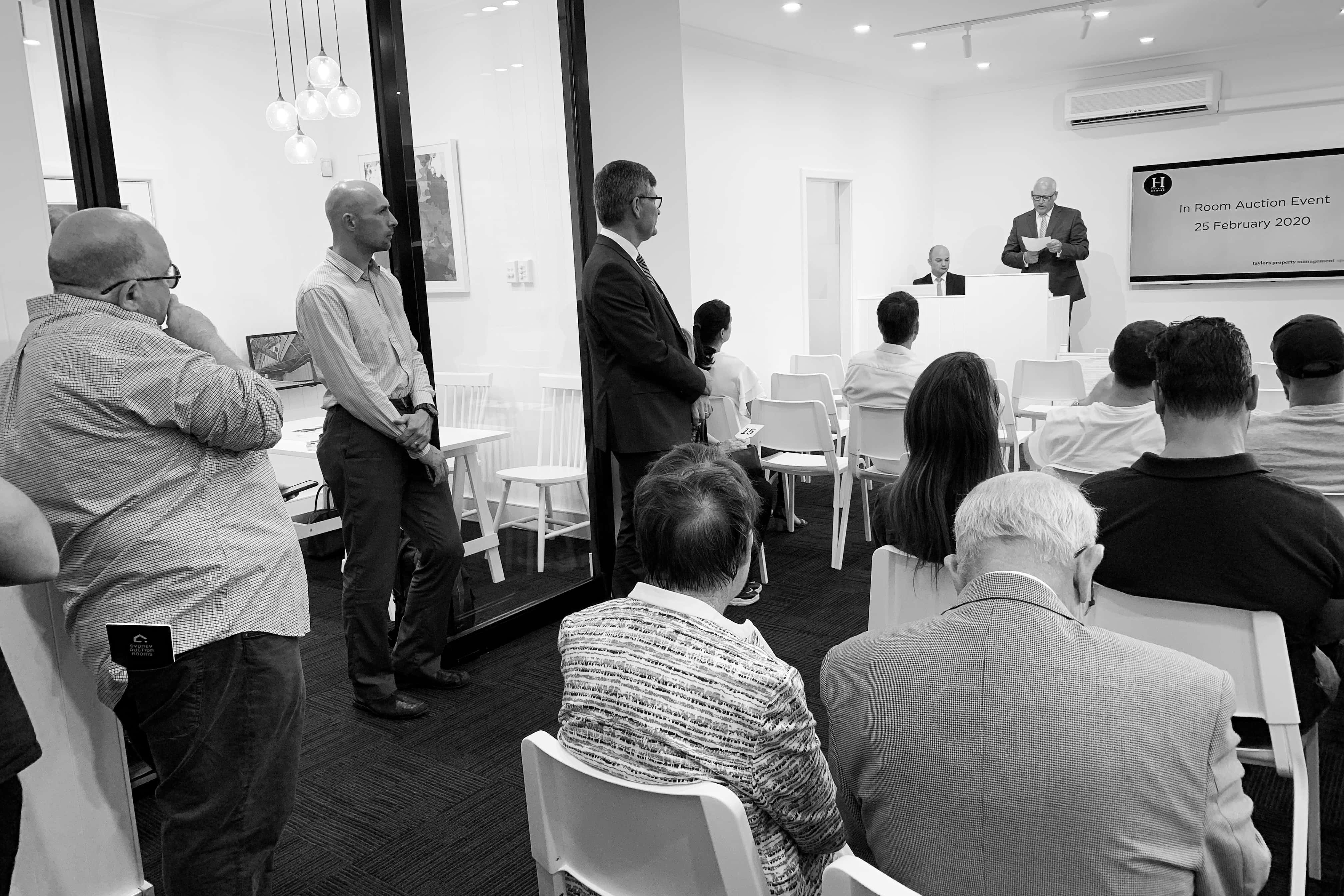 Auction/Conference Room 6