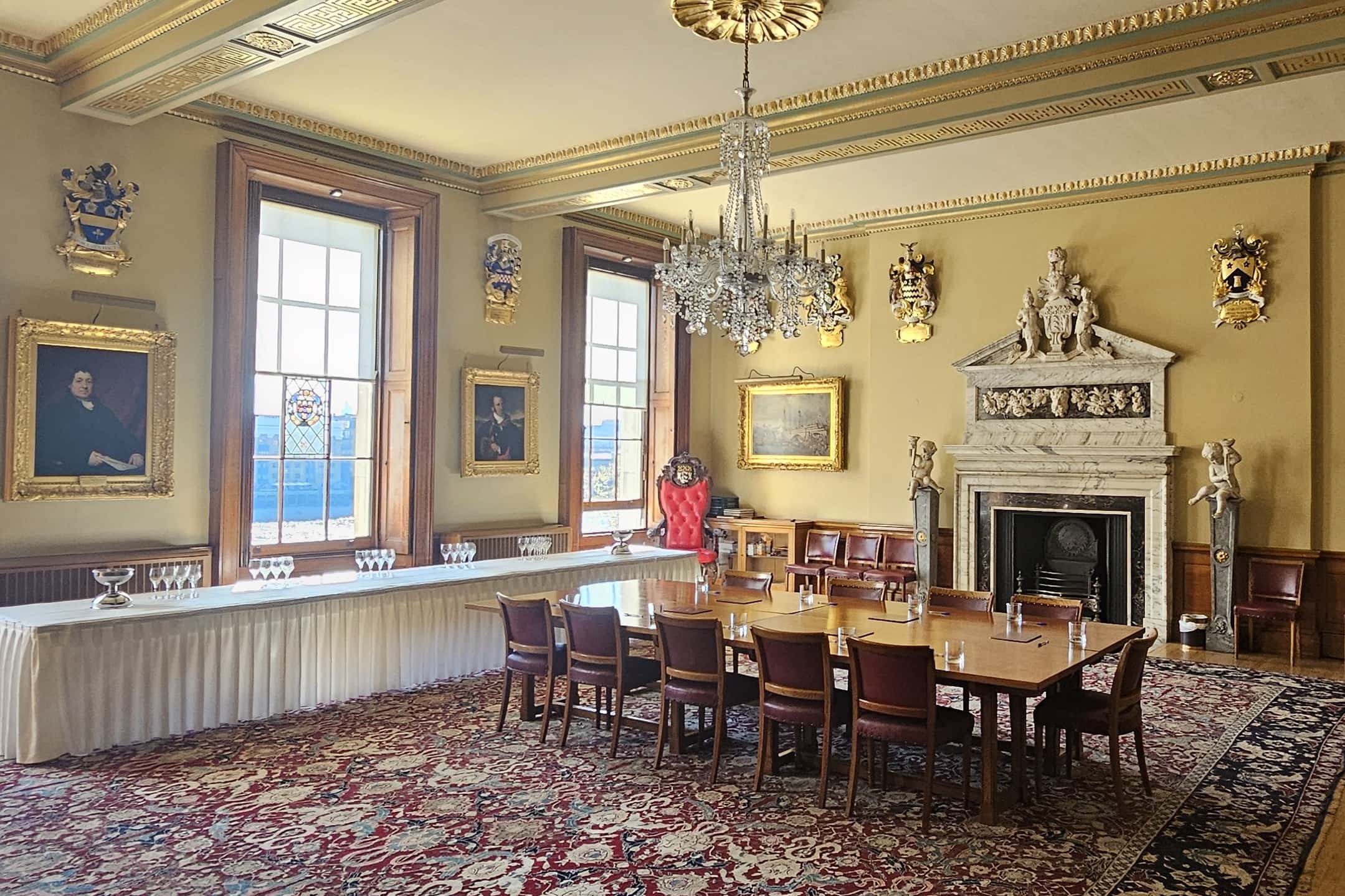 Court Room & Terrace 14