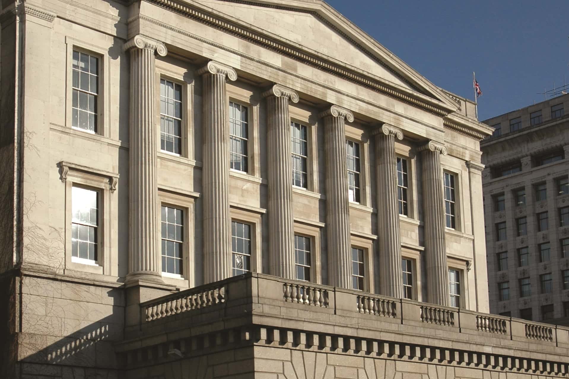 Court Room & Terrace 11