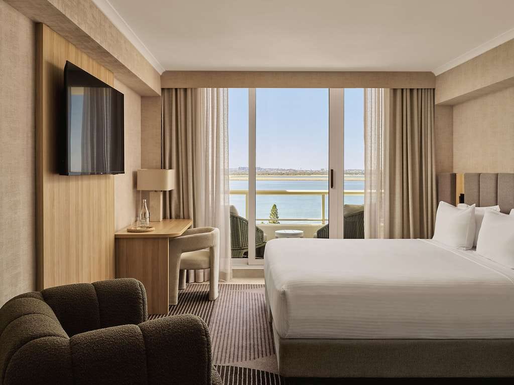 La Perouse 1 & 2 Room 3
