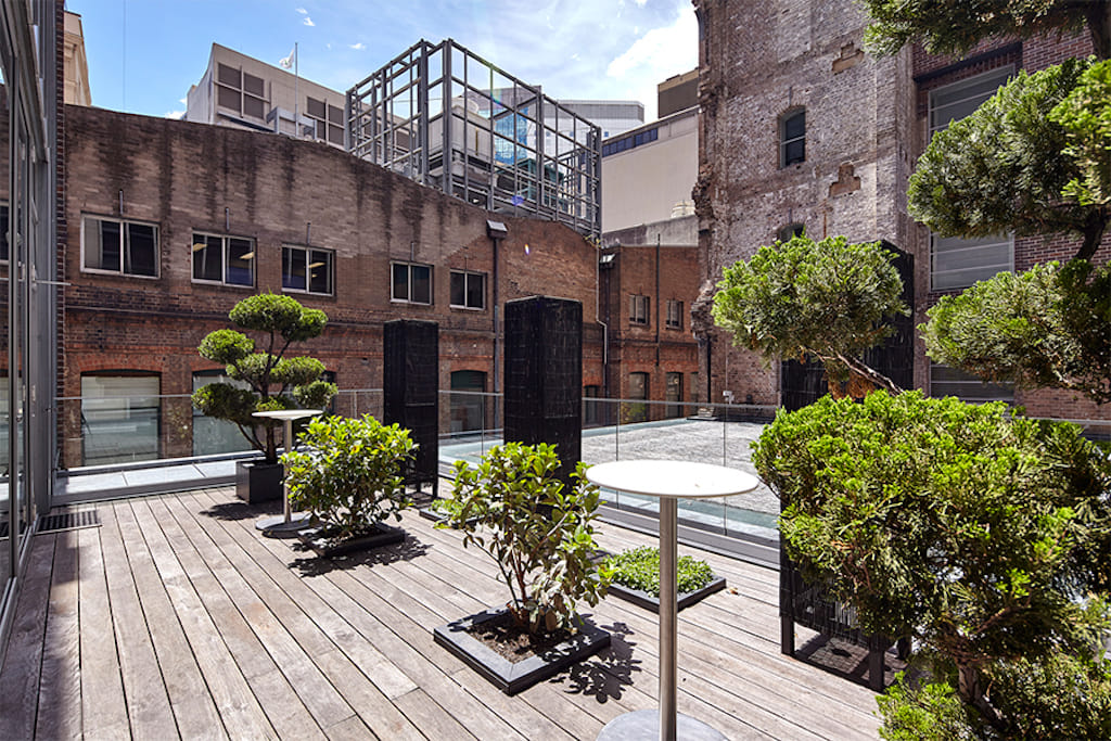 Establishment Ballroom 2