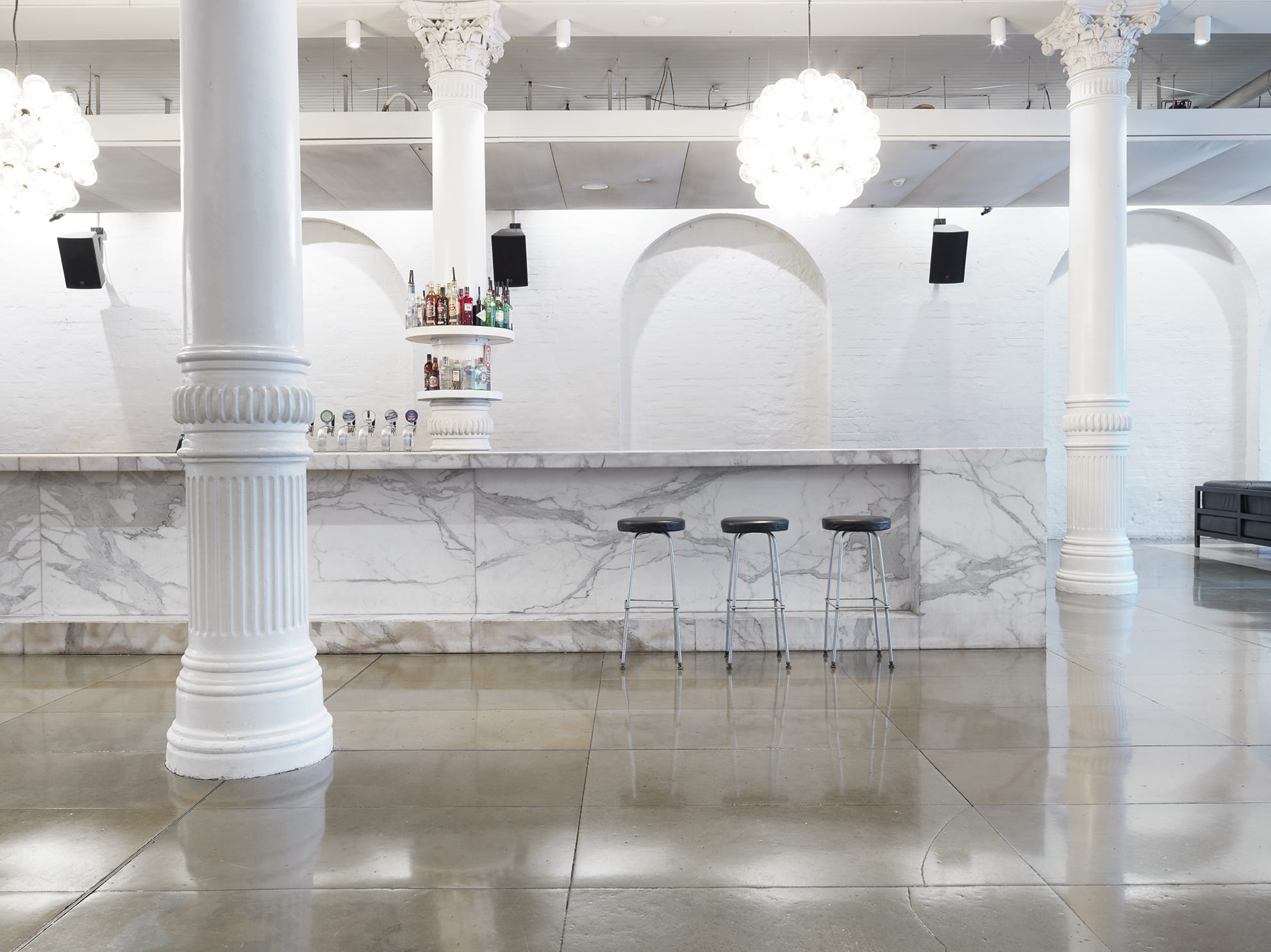 Establishment Main Bar & Garden 1