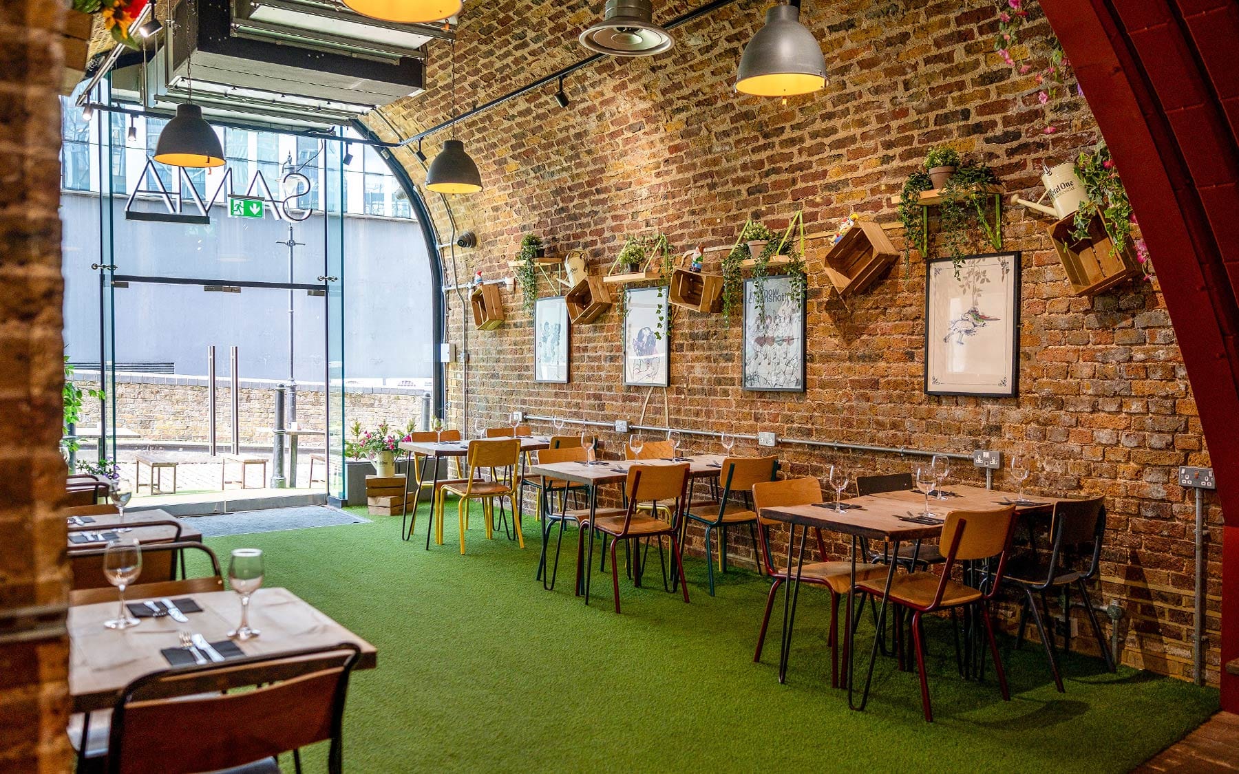 Inside Garden Arch  1