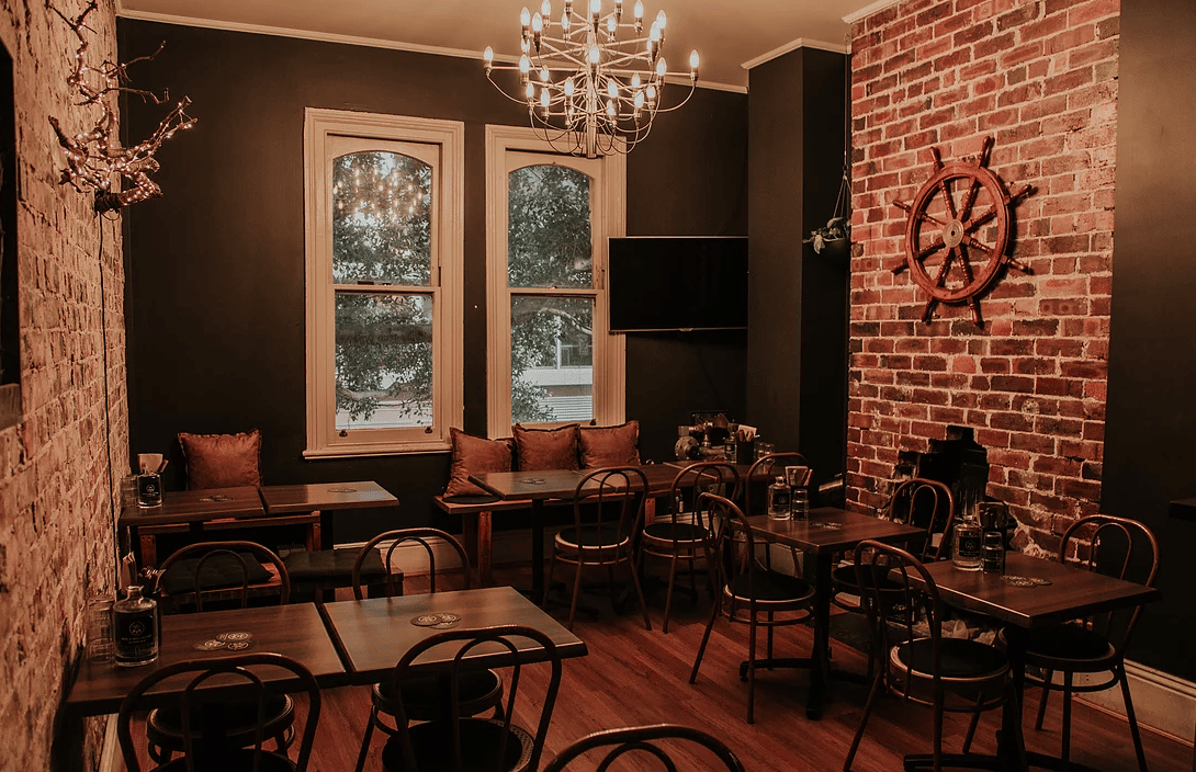 Chimney + Balcony Room 1