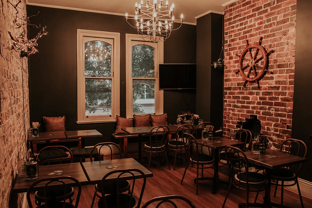 Chimney + Balcony Room 1