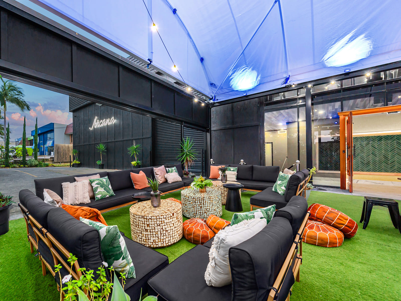 Temperance Garden Bar 4