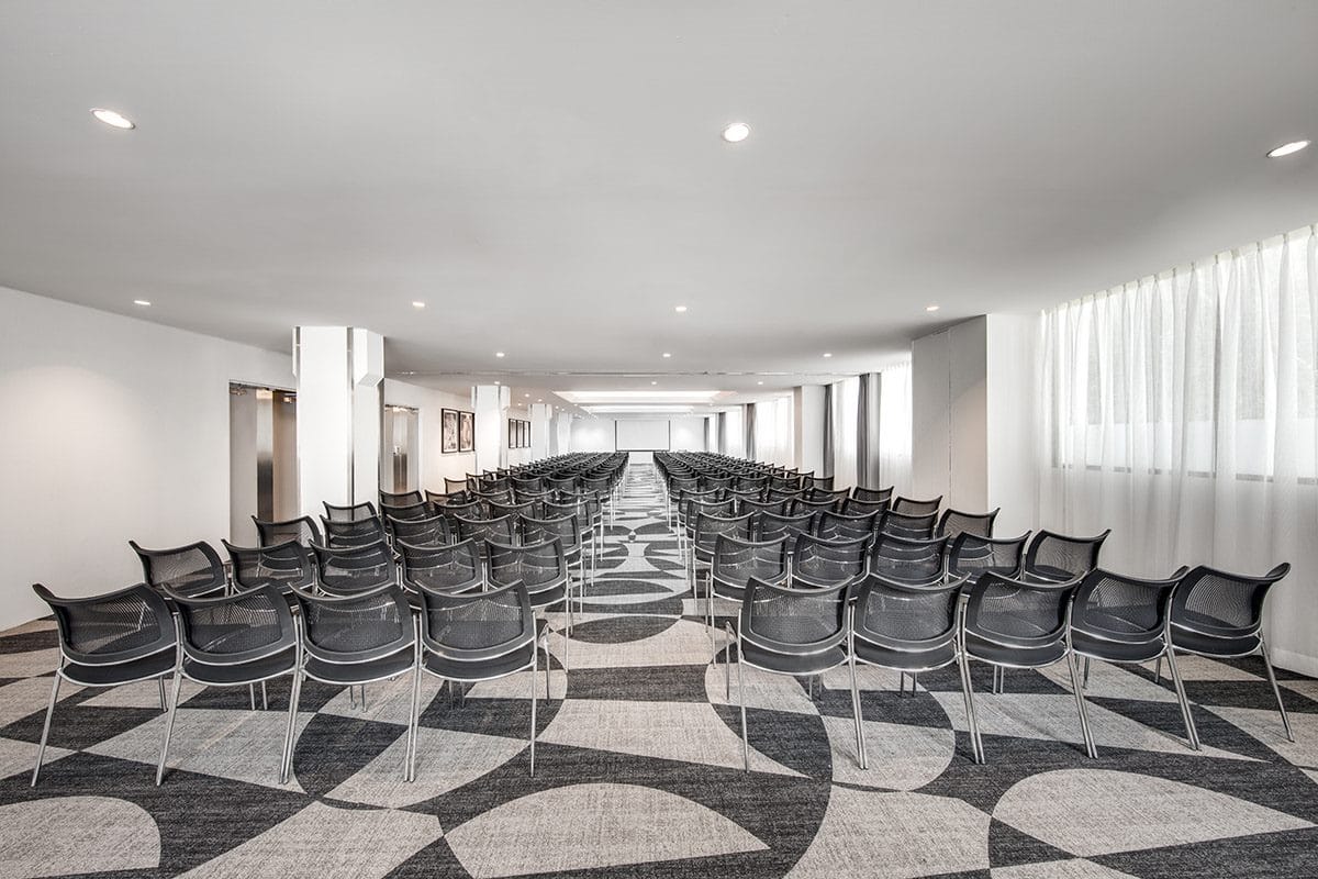 The Loudon's Garage 1