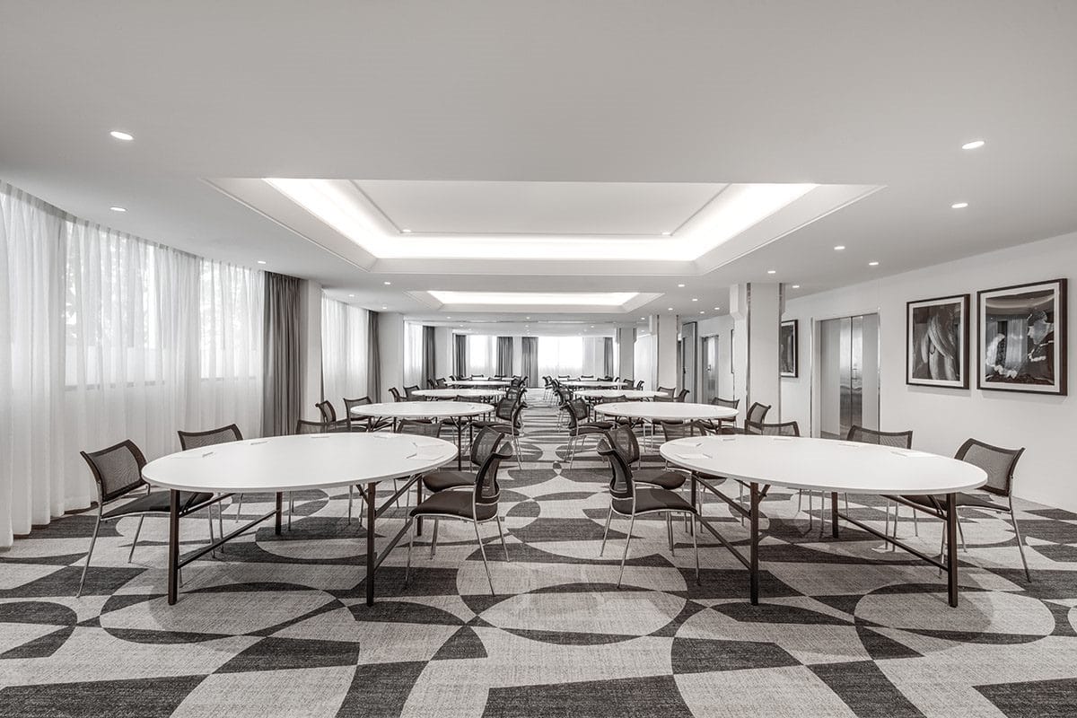 The Loudon's Garage 2