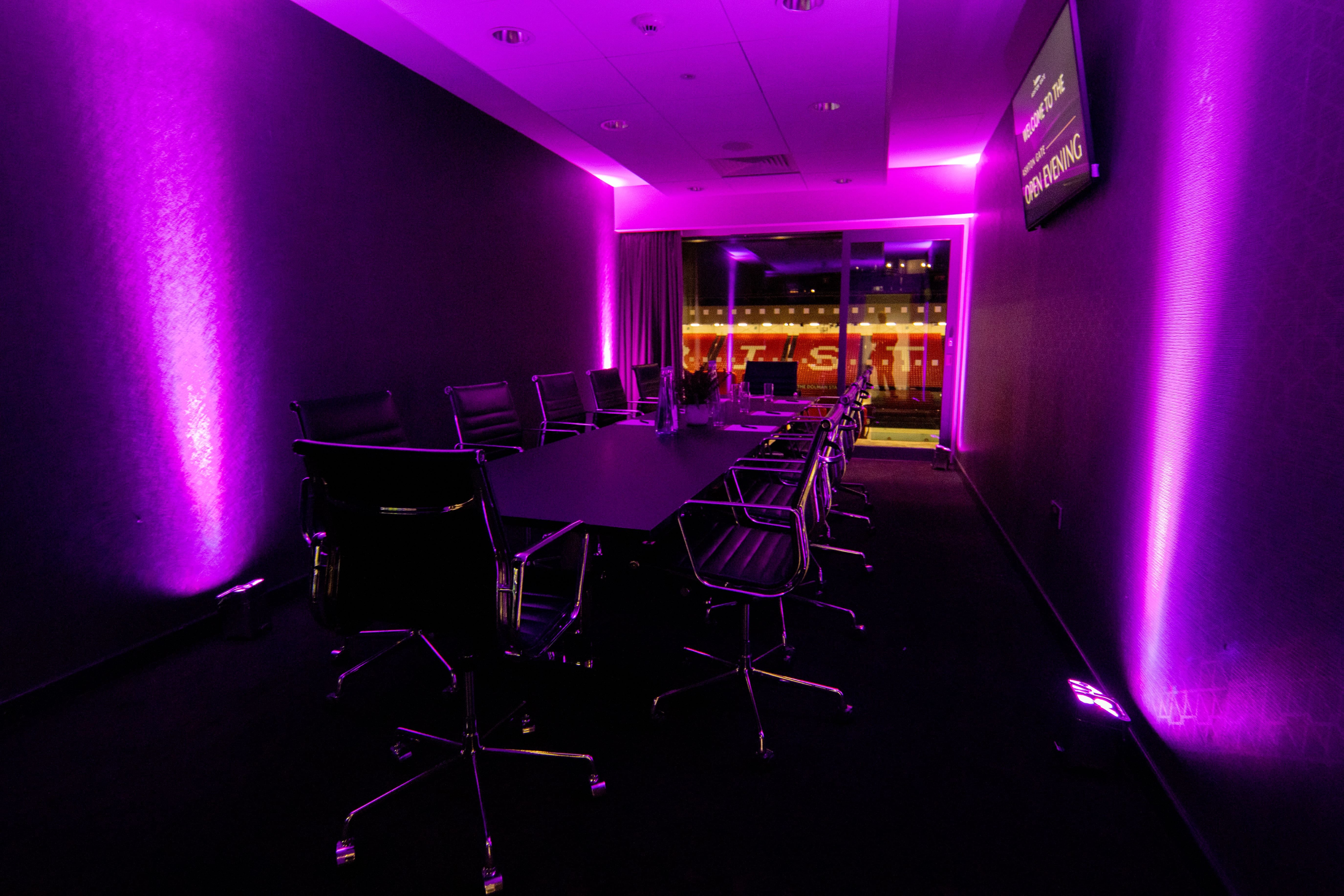 Executive Boxes - Single x 18 3