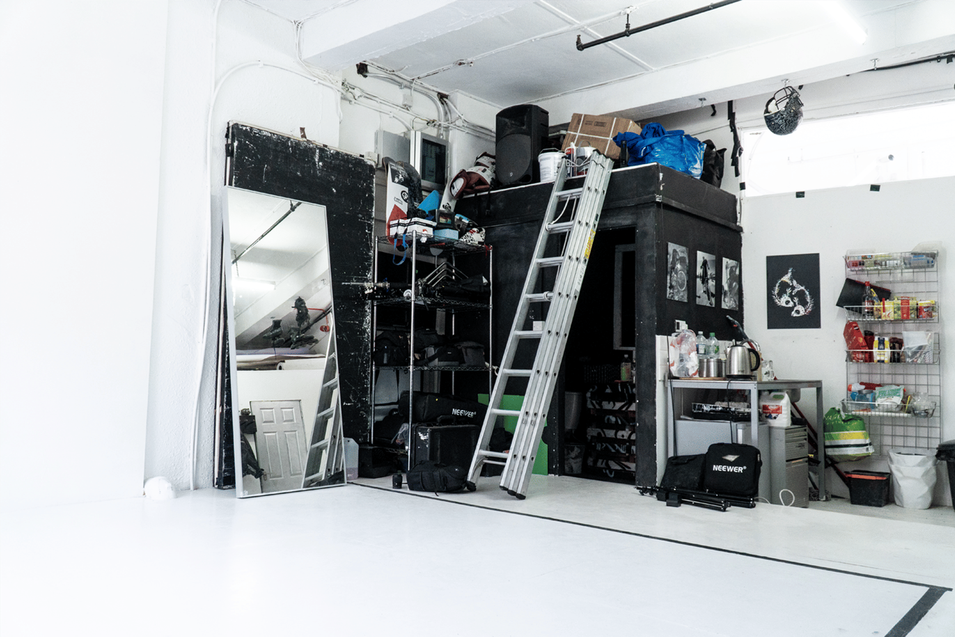 Madein.Eden Studio 2