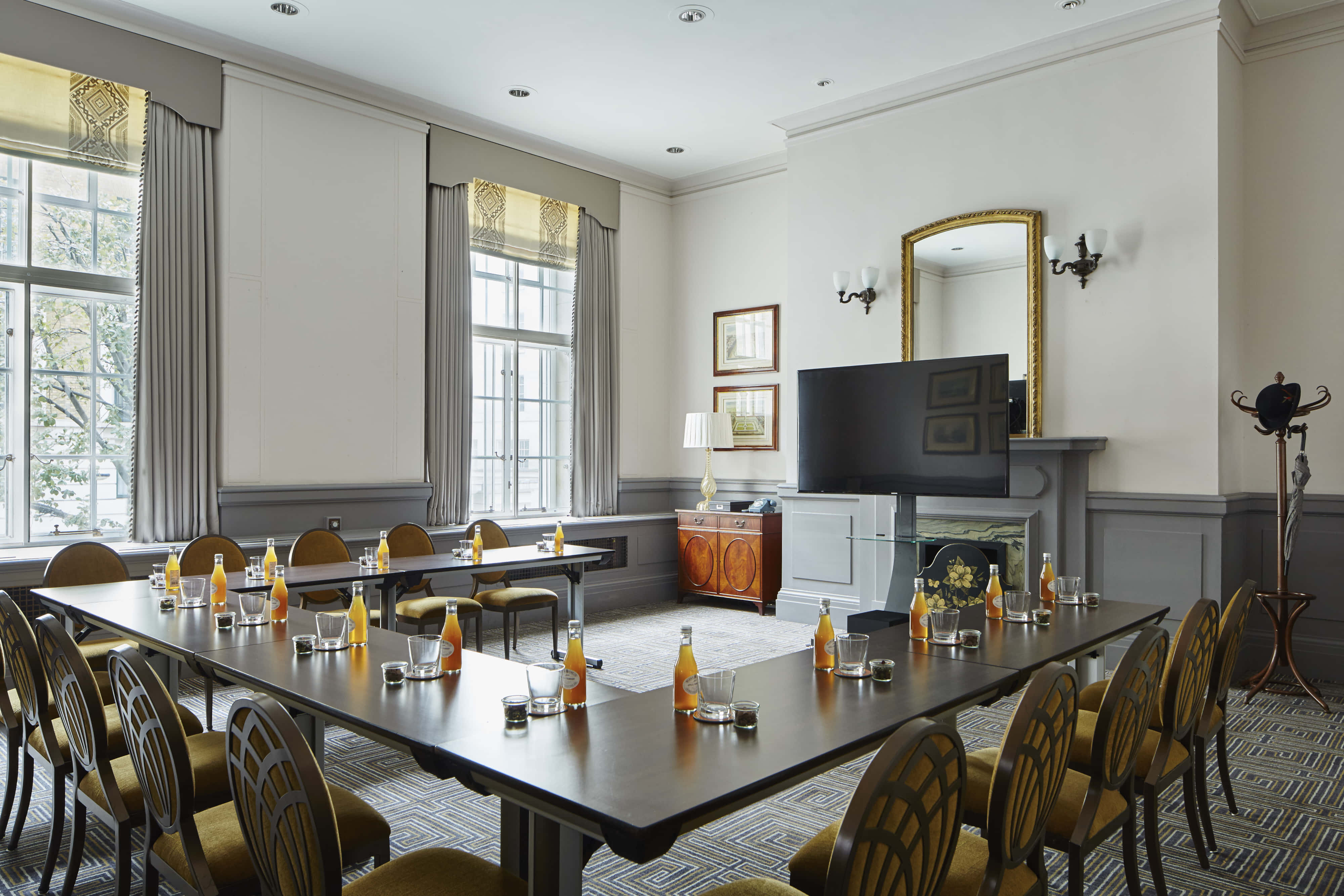 Horace Cutler Room 1