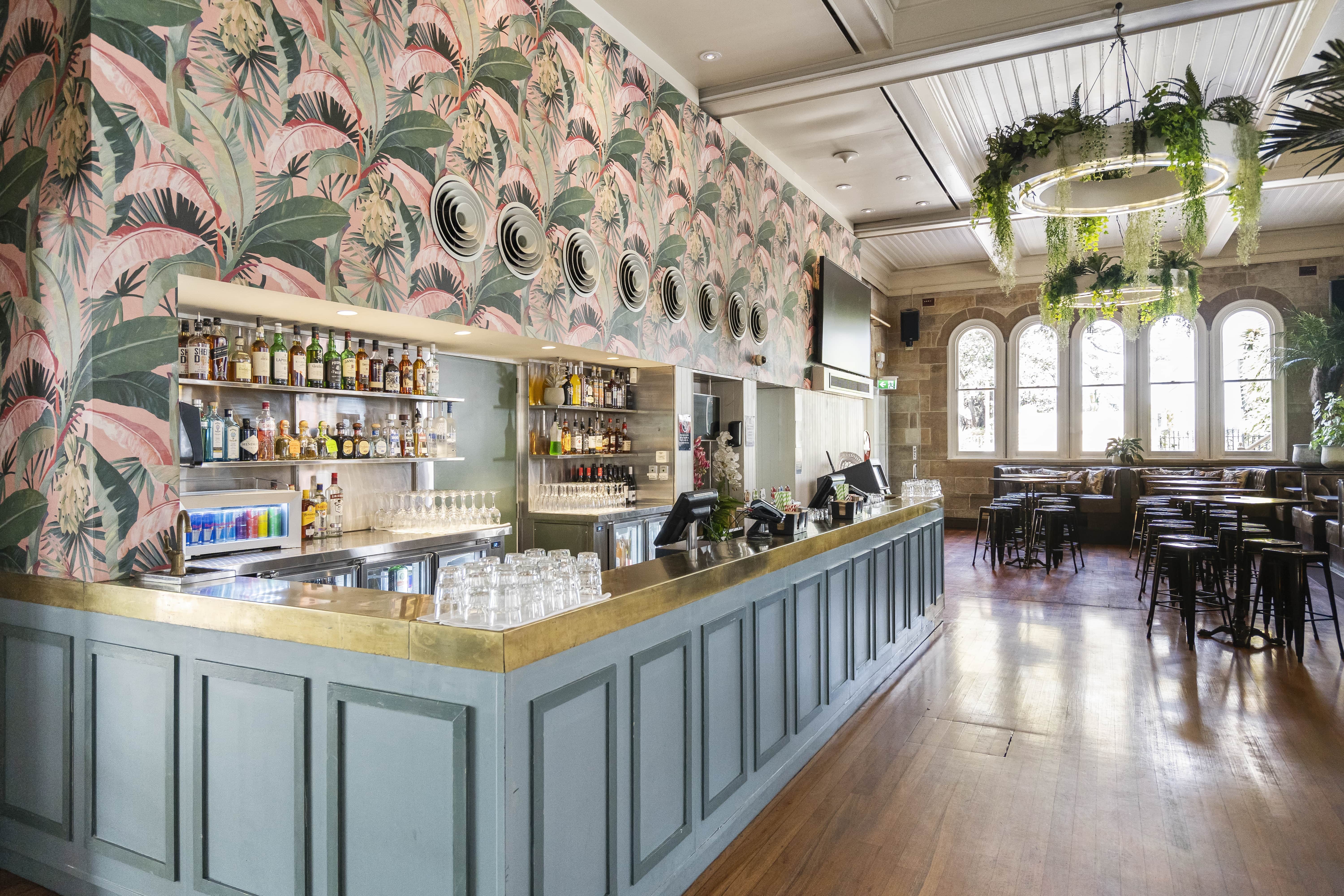 The Lounge Bar 1