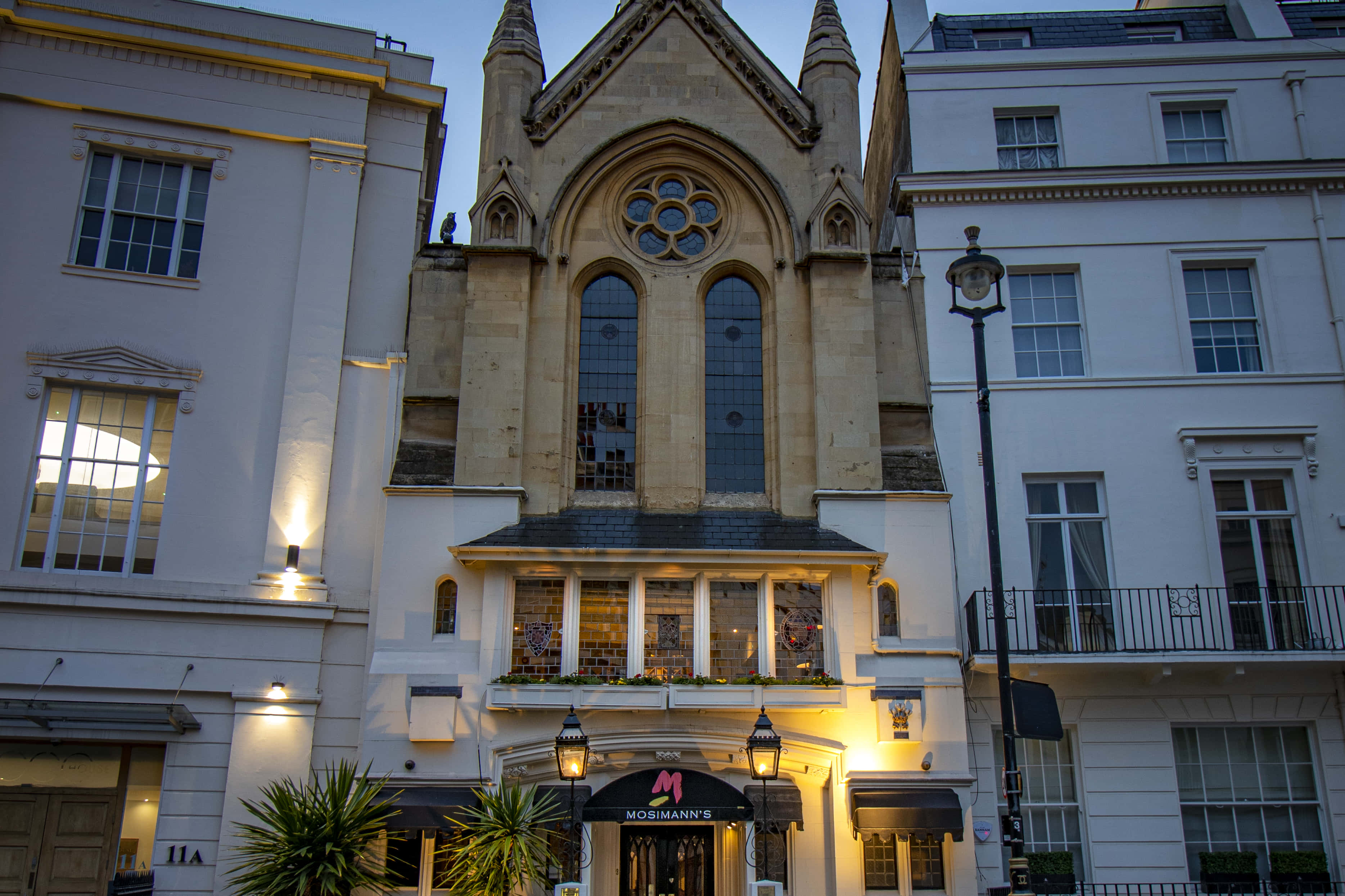 Mosimann's Main Dining Room and Balcony Bar 2