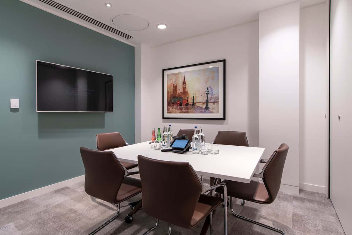 Valiant Room 3D tour