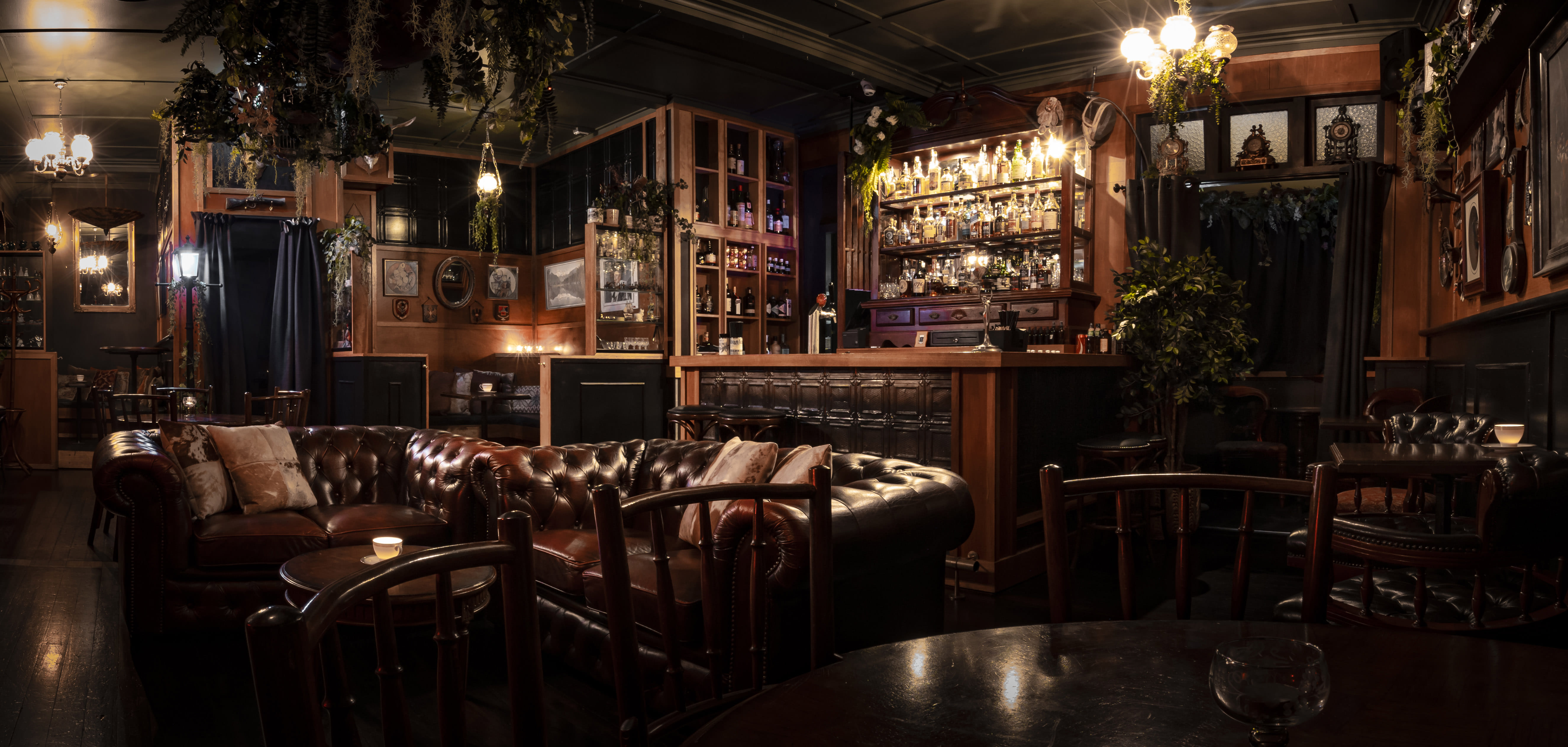 Mrs J. Rabbits Speakeasy 1