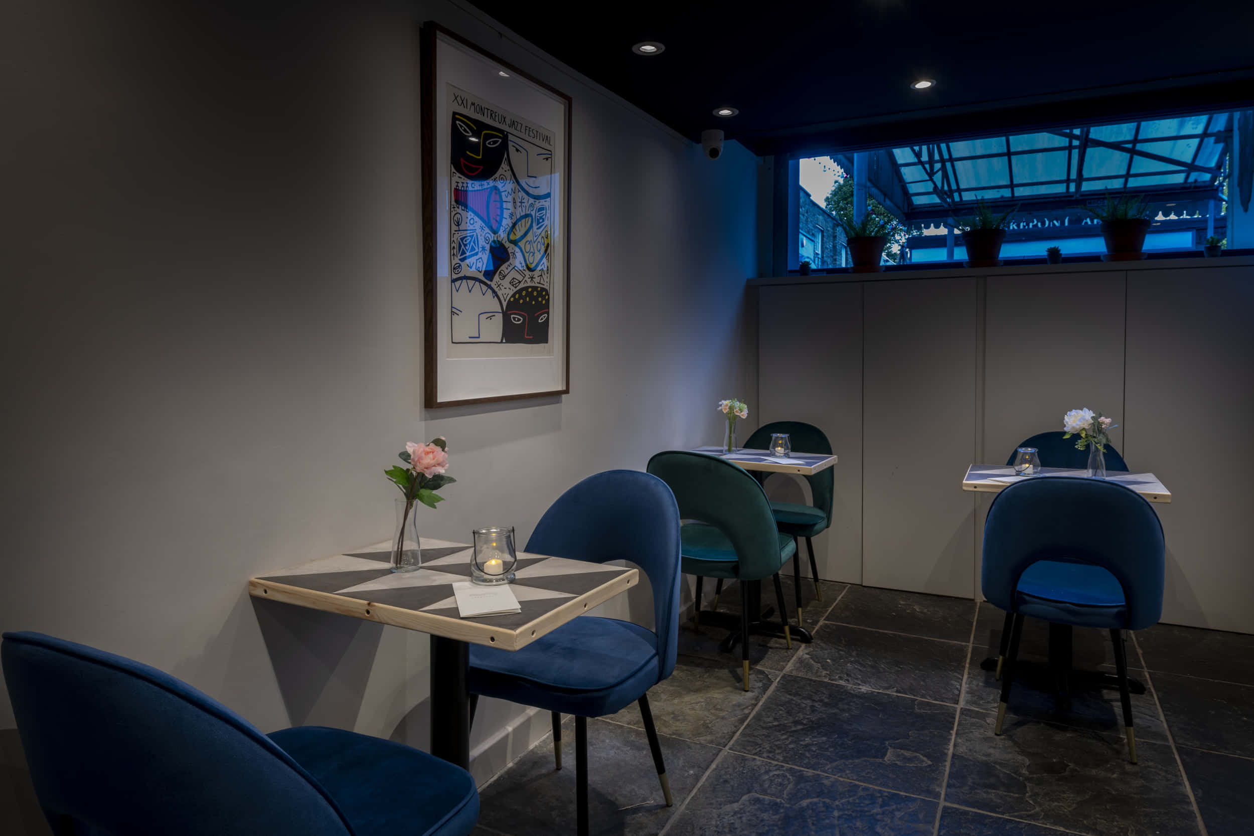 Frequency Cocktail Bar 4