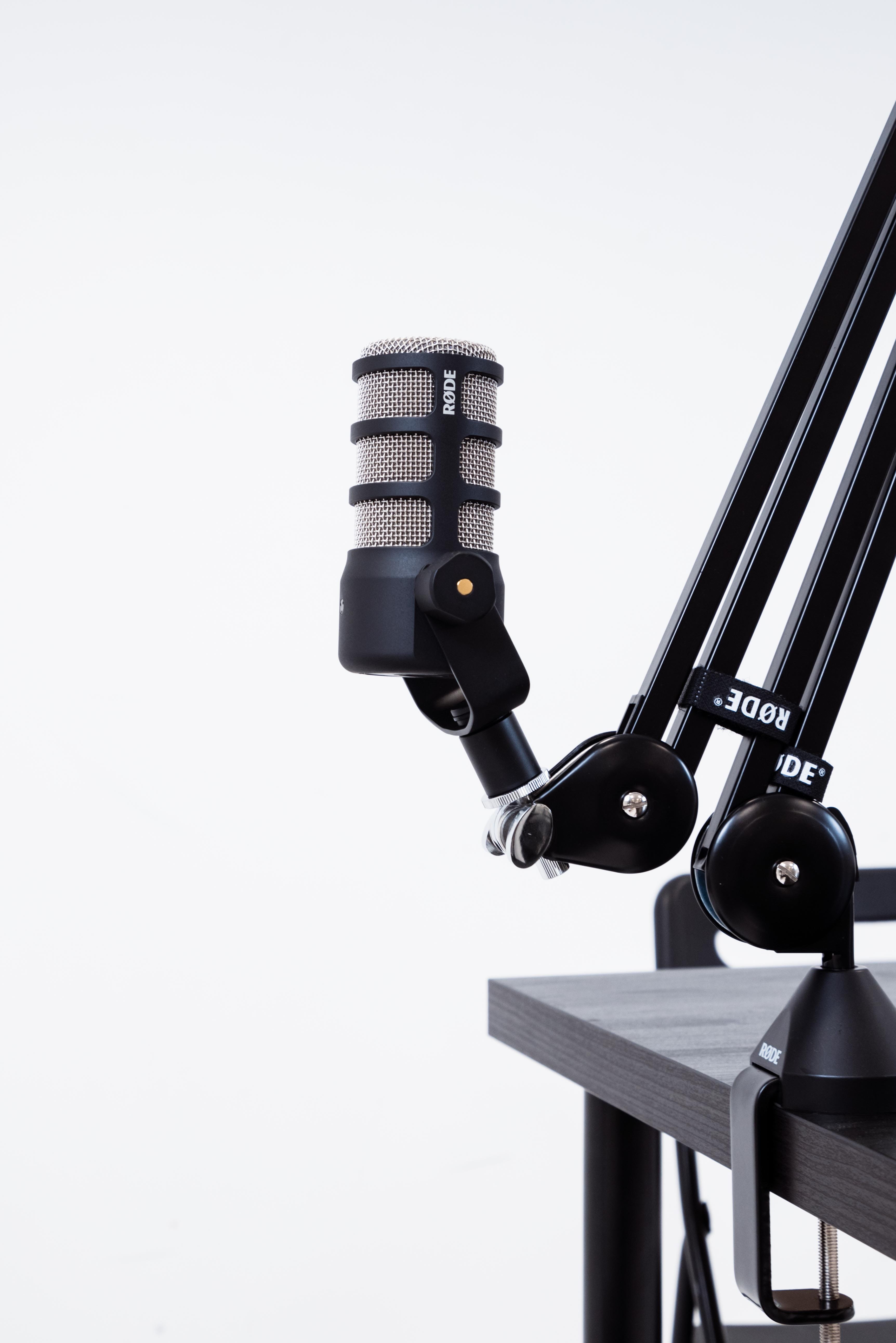 Podcast Studio (White) 5