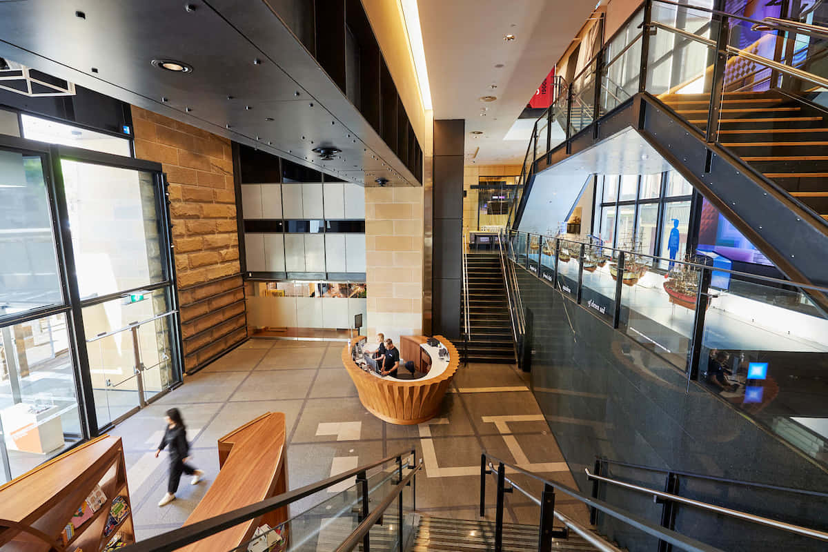 Governor Phillip Hall 8