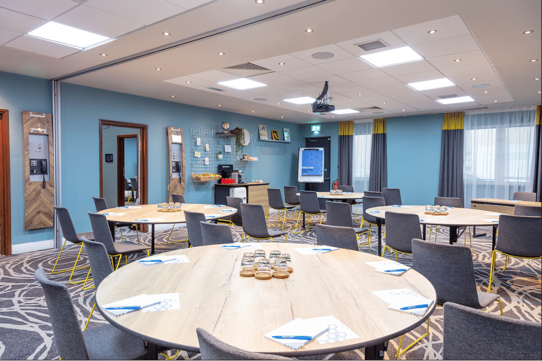 Playhouse & Assembly 0