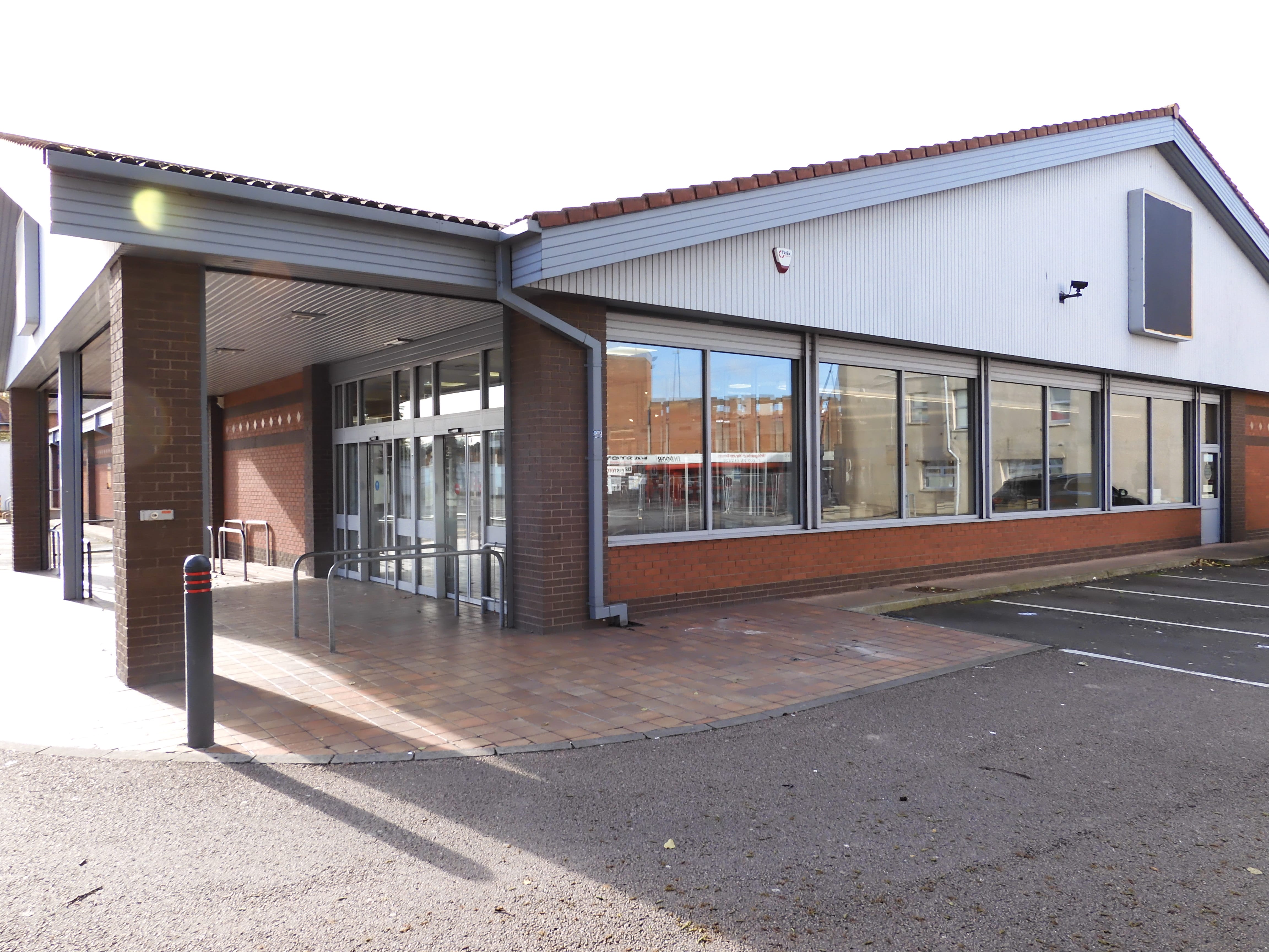 Usable Supermarket Space 2