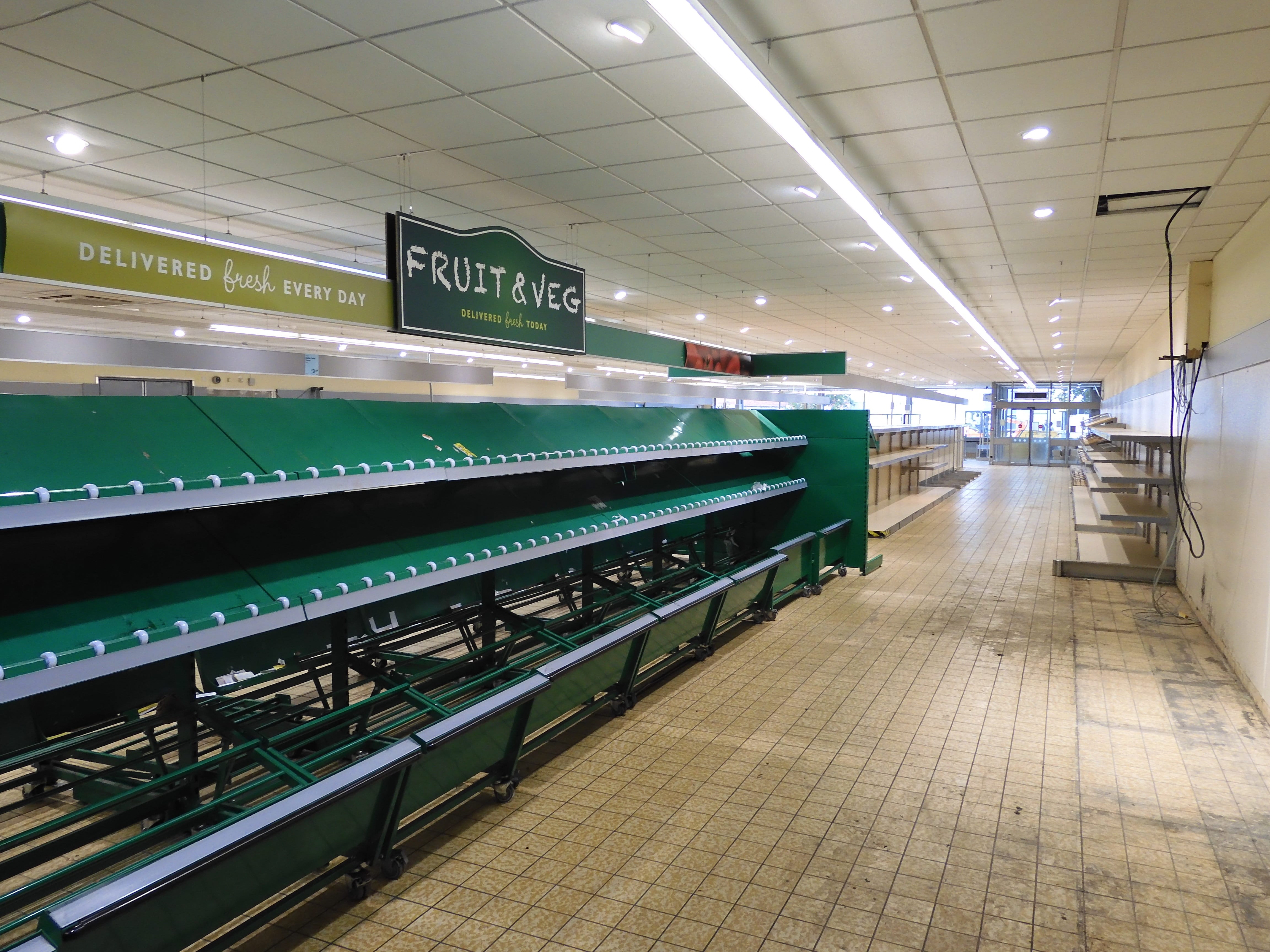 Usable Supermarket Space 4