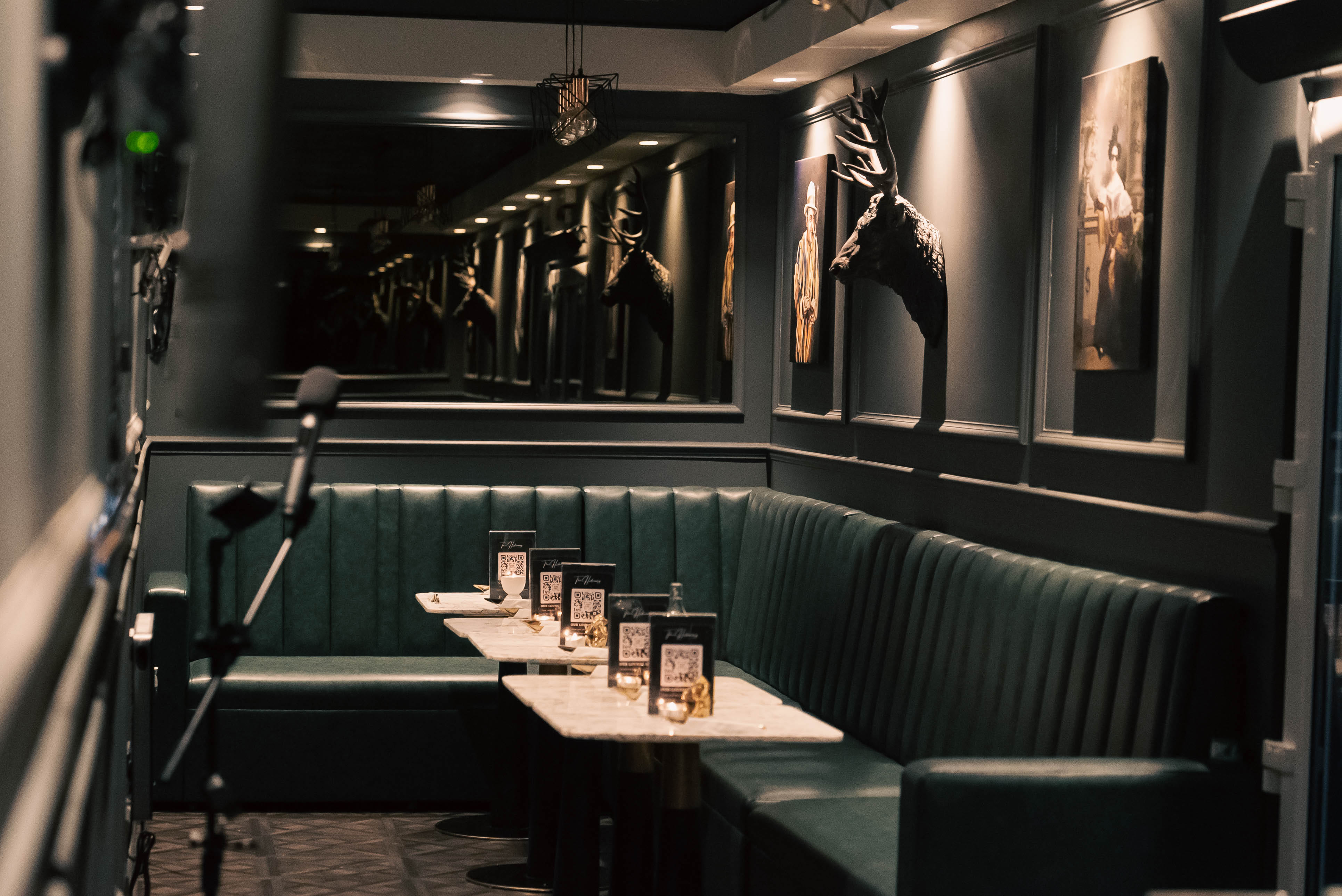 The Hideaway Green Room 5