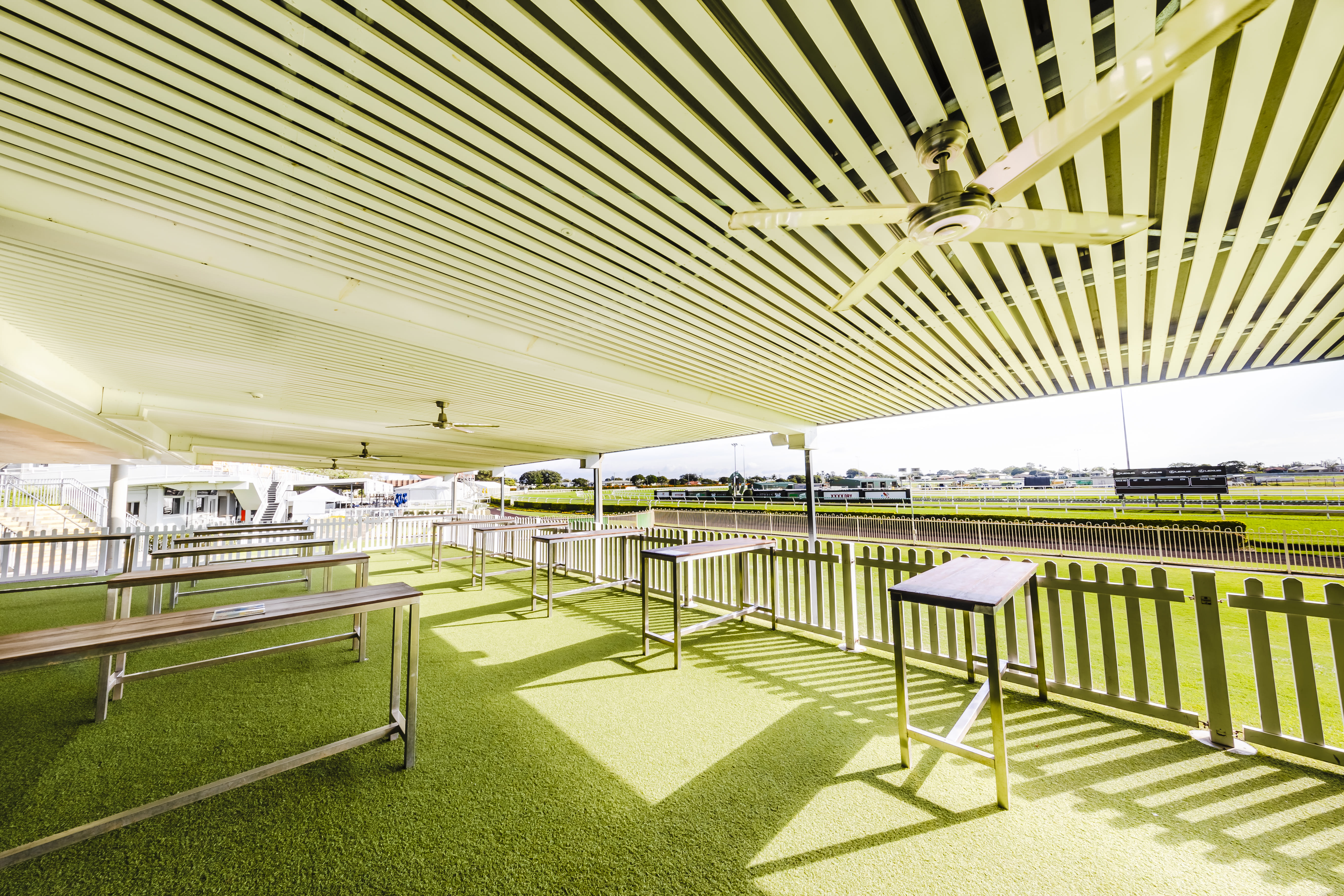 Champions Bar & Courtyard 3