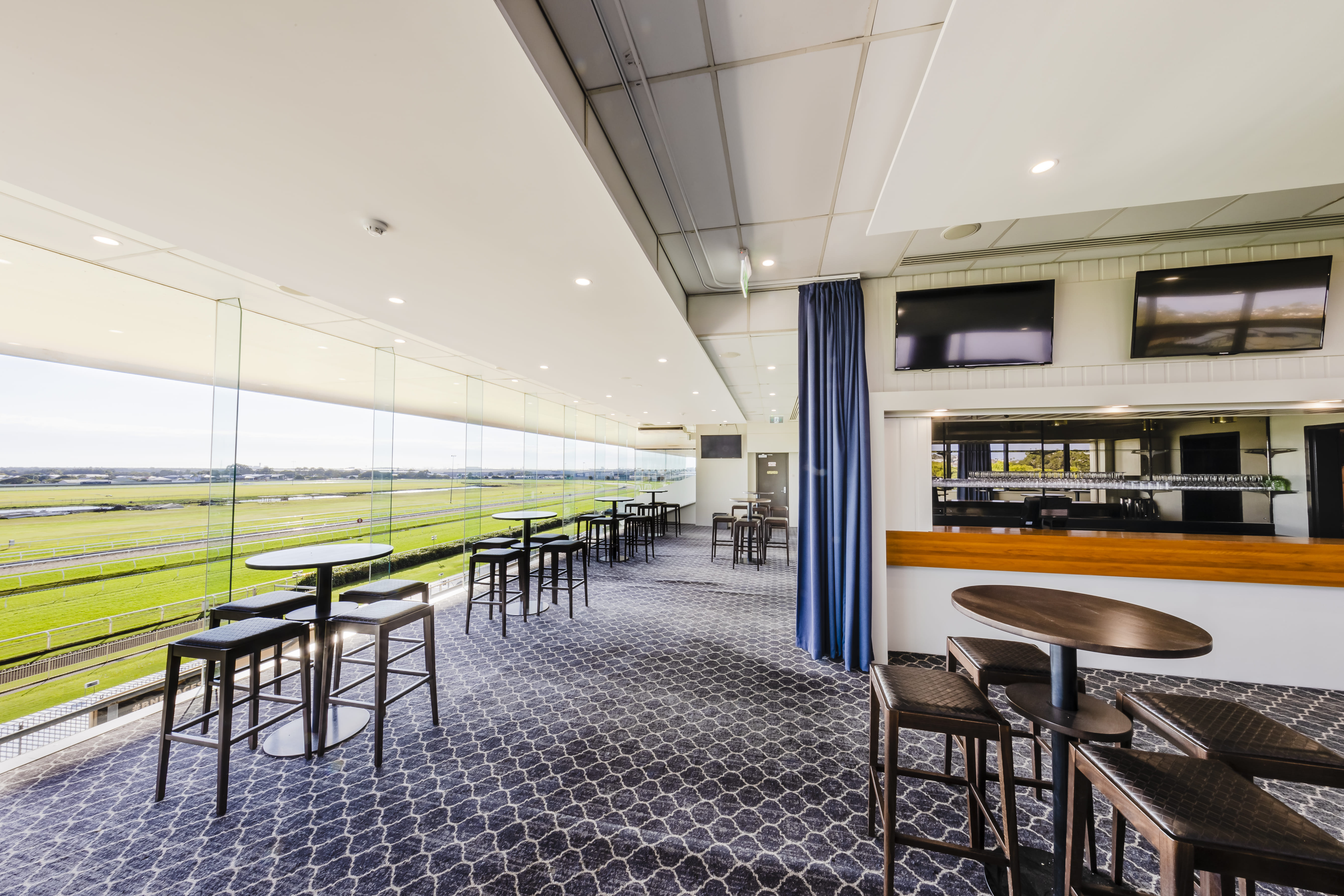 Chief De Beers Room  1