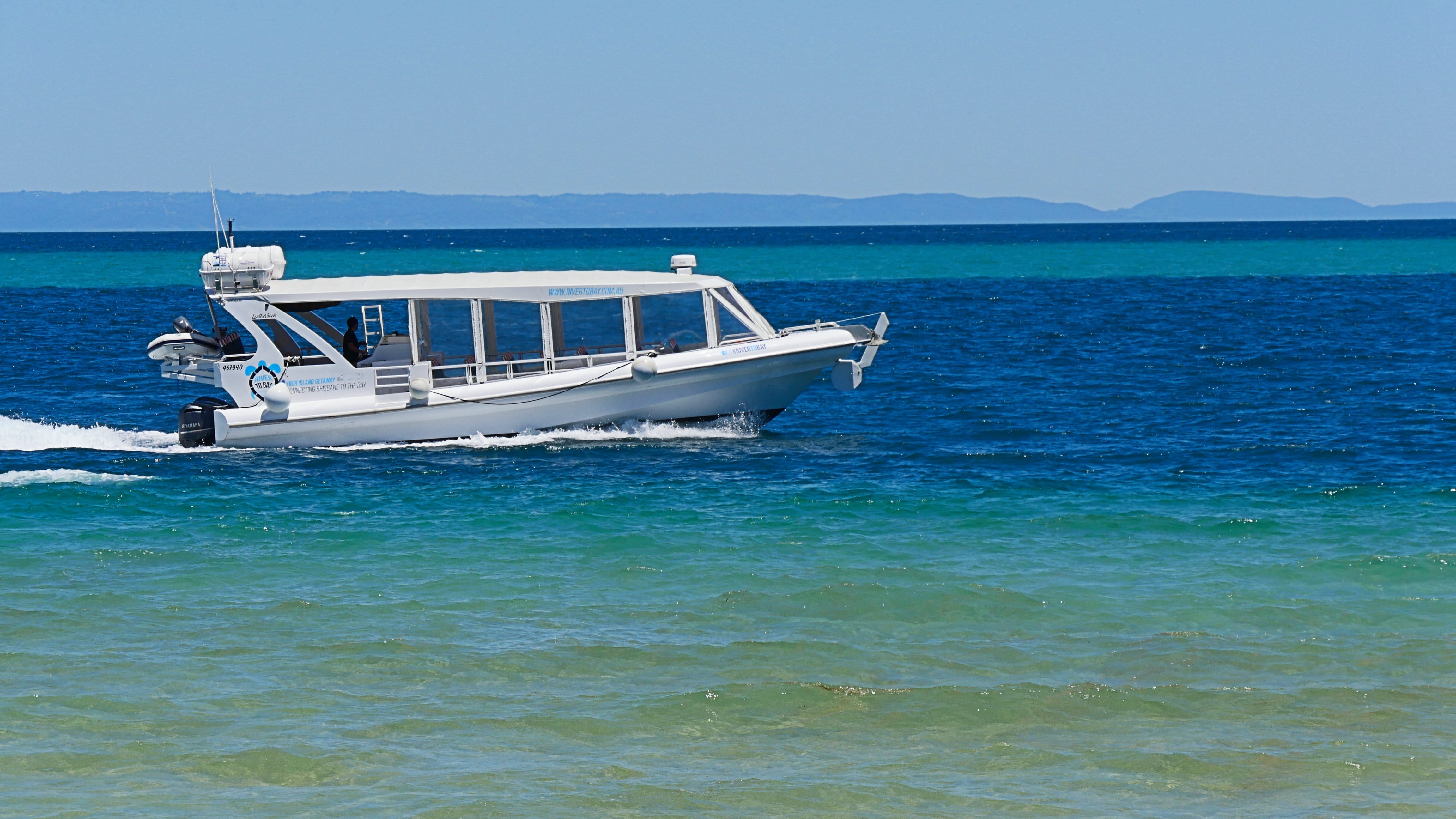 Leatherback Entertaining, Luxurious Cruises 1