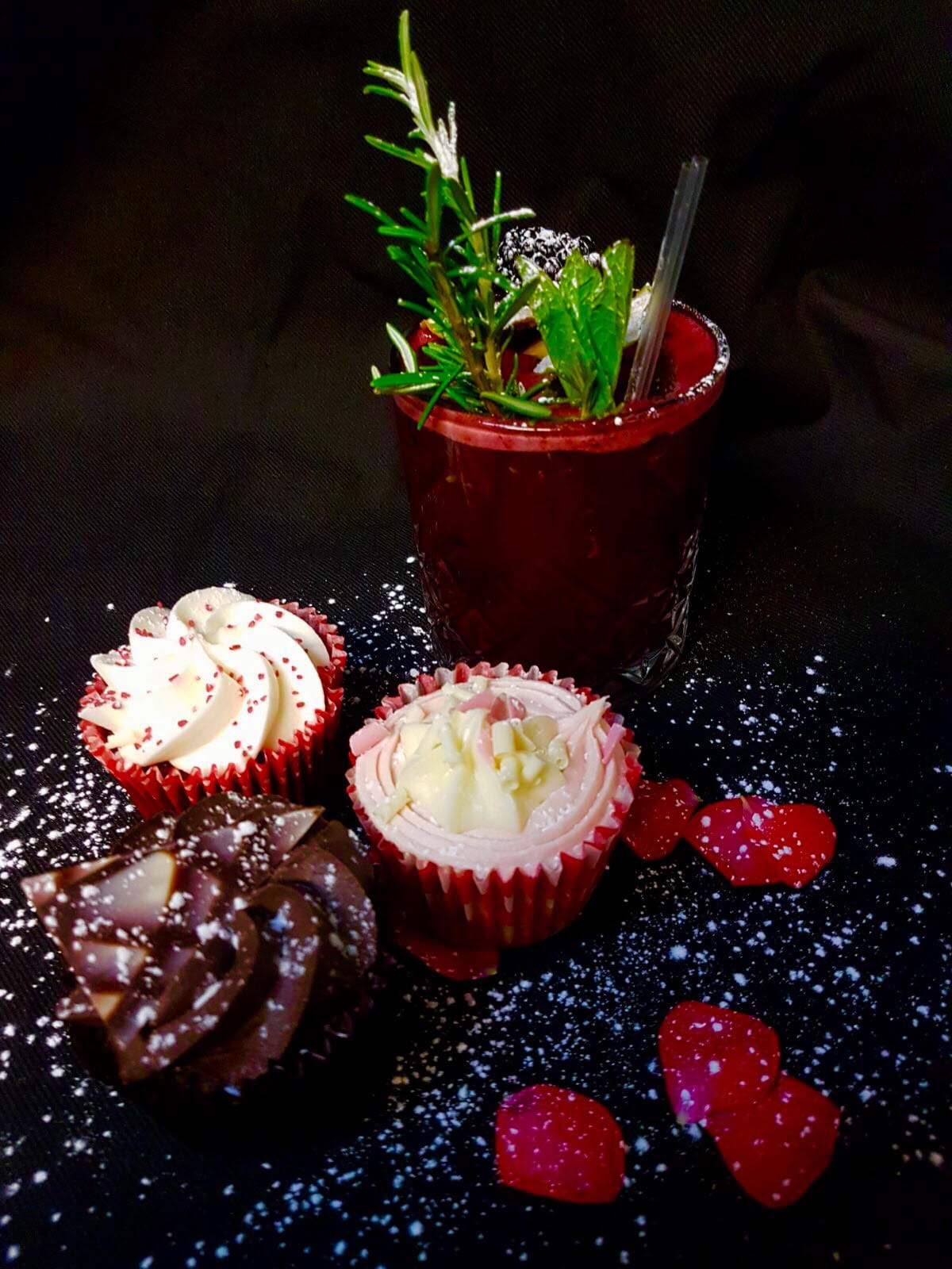 Christmas Hire, Area 16